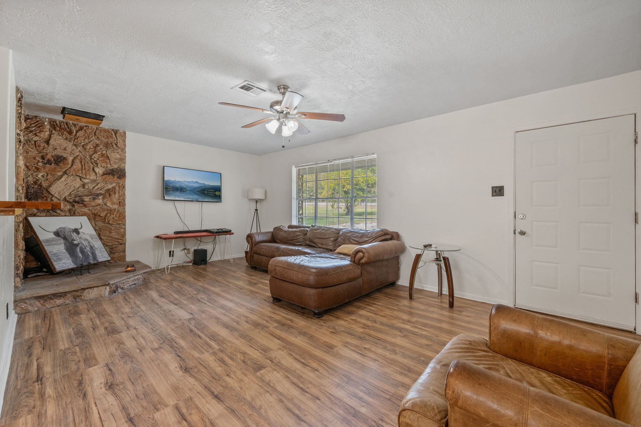 6470 Fm 356 Property Photo 8