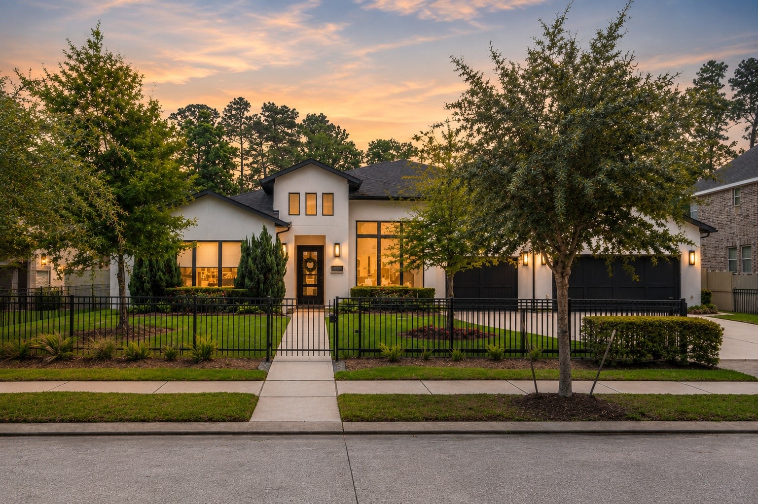 10561 Lake Palmetto Drive Property Photo