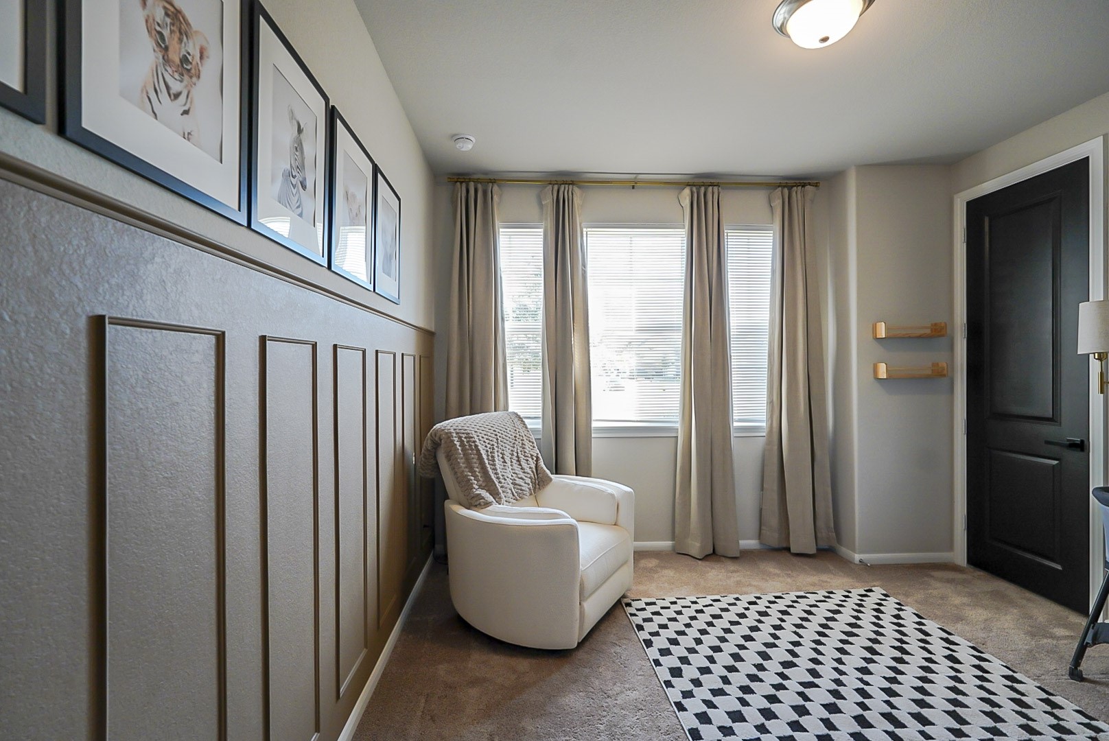 8203 Longear Lane Property Photo 11