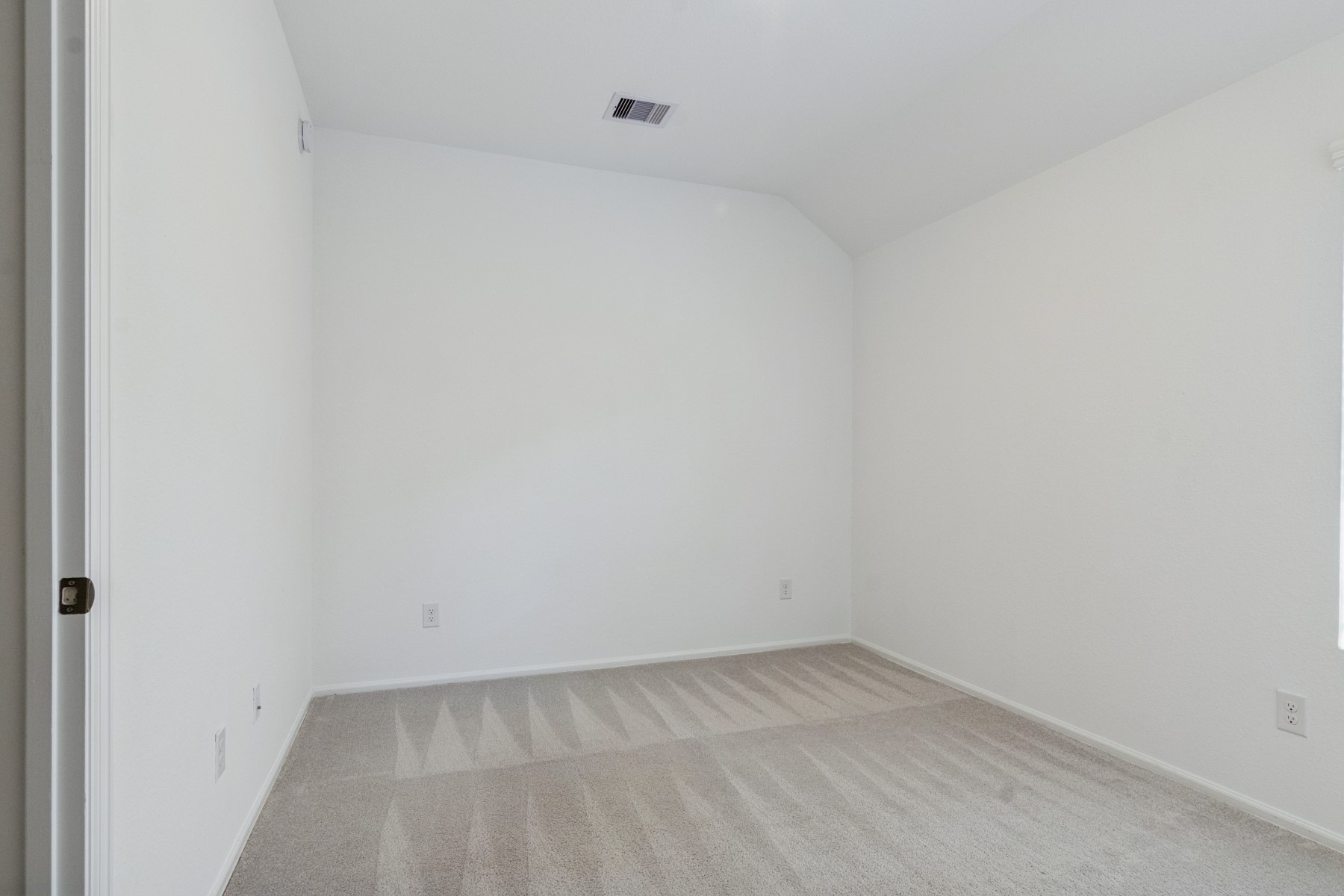 1950 Barrett Gables Drive Property Photo 17
