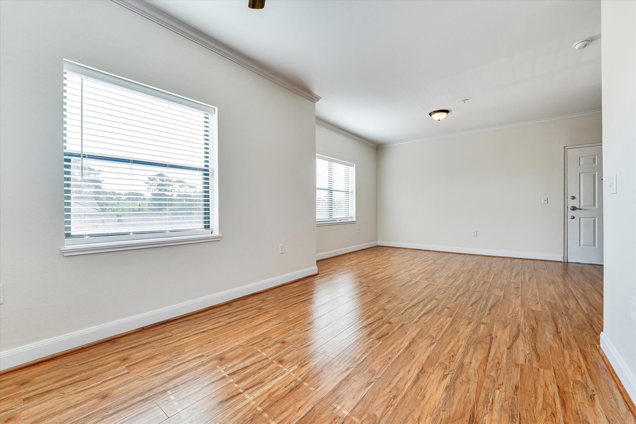 10102 Neuens Road A103 Property Photo 13