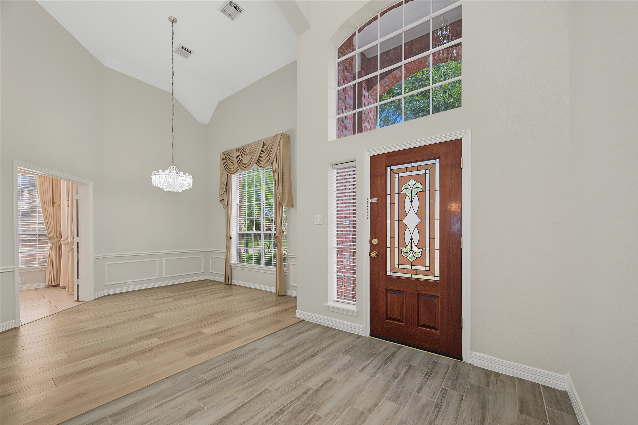 5807 Bayberry Way Property Photo 4