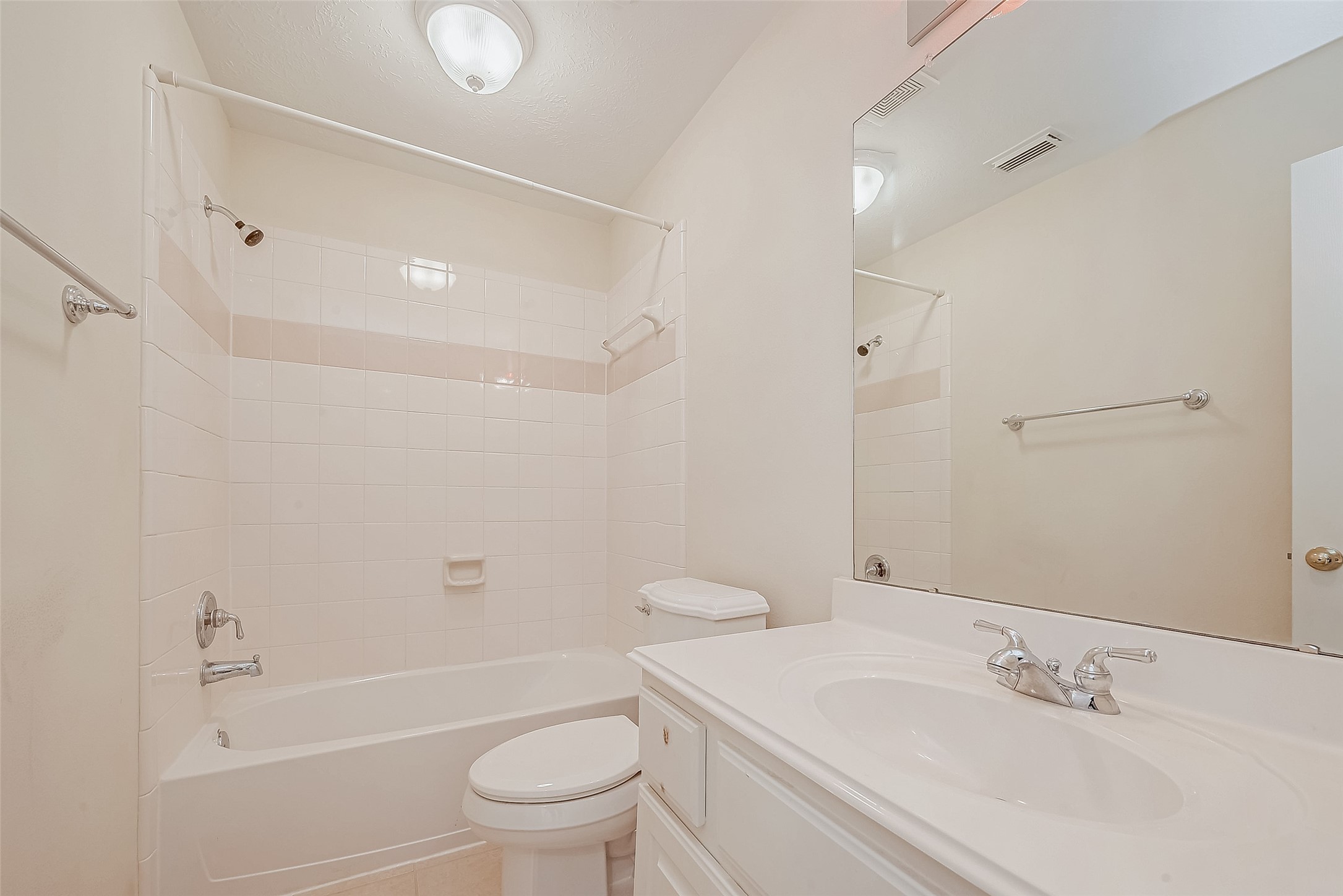 14314 Jaubert Court Property Photo 26