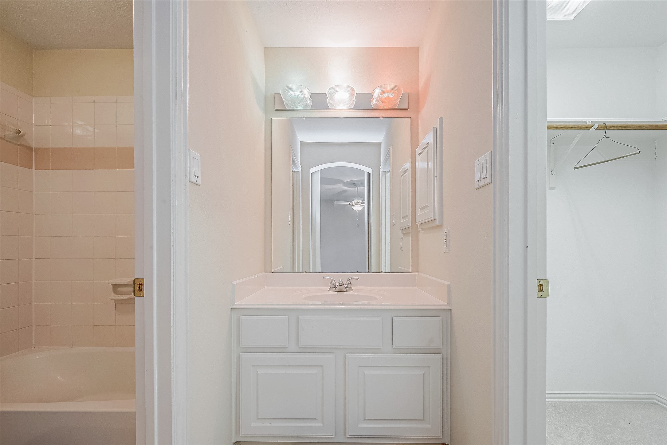 14314 Jaubert Court Property Photo 31