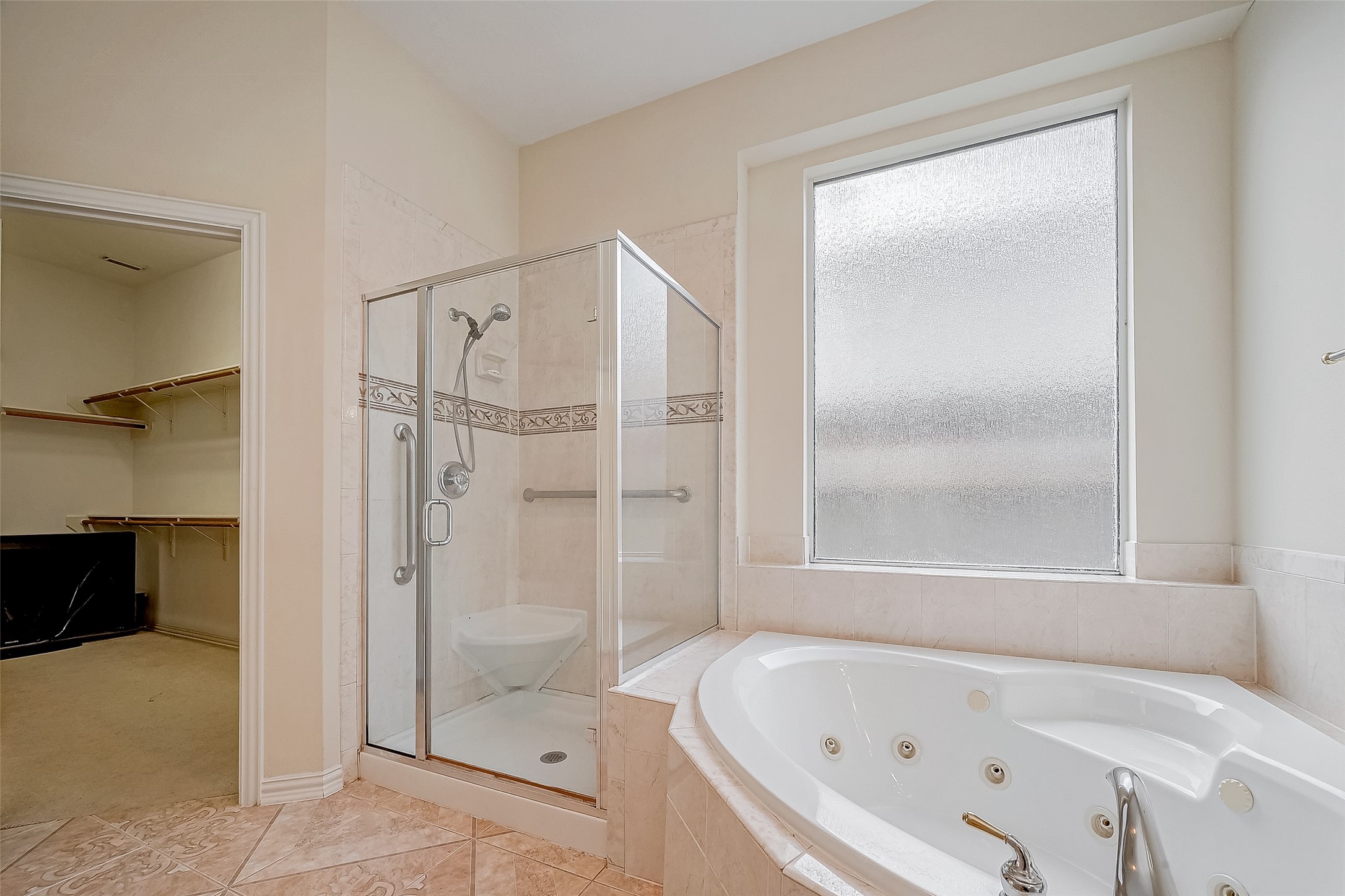 14314 Jaubert Court Property Photo 40