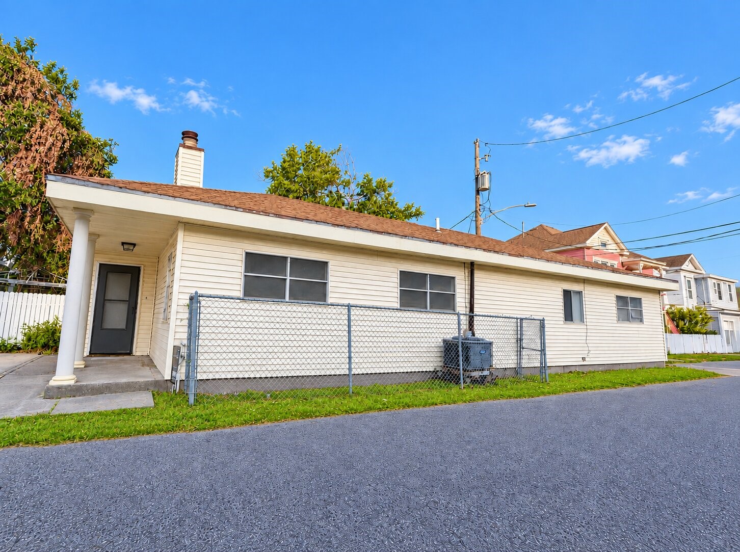 1510 24th Street Property Photo 1