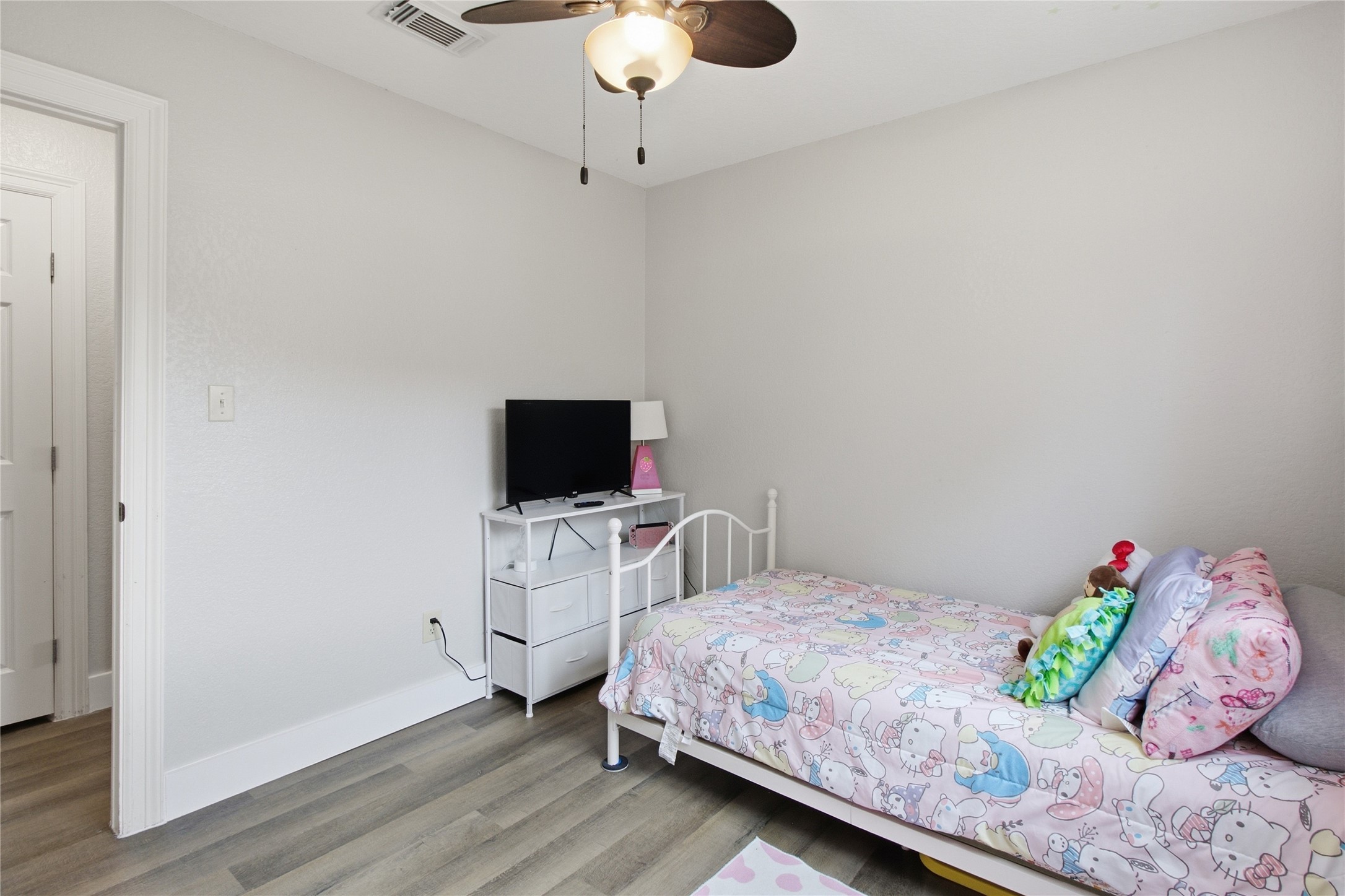 5106 3rd Street Property Photo 18
