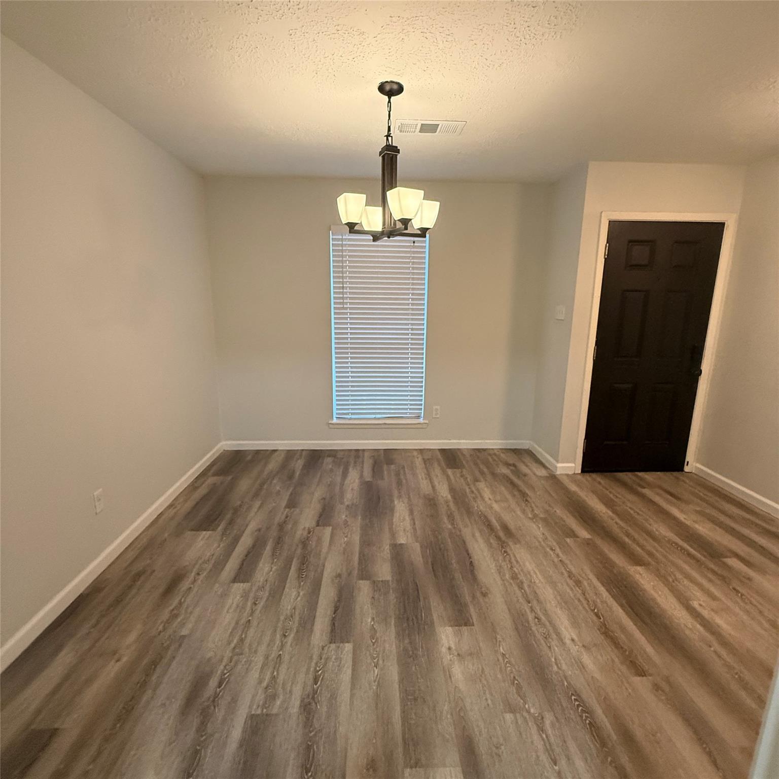 11722 Mclain Boulevard Property Photo 10