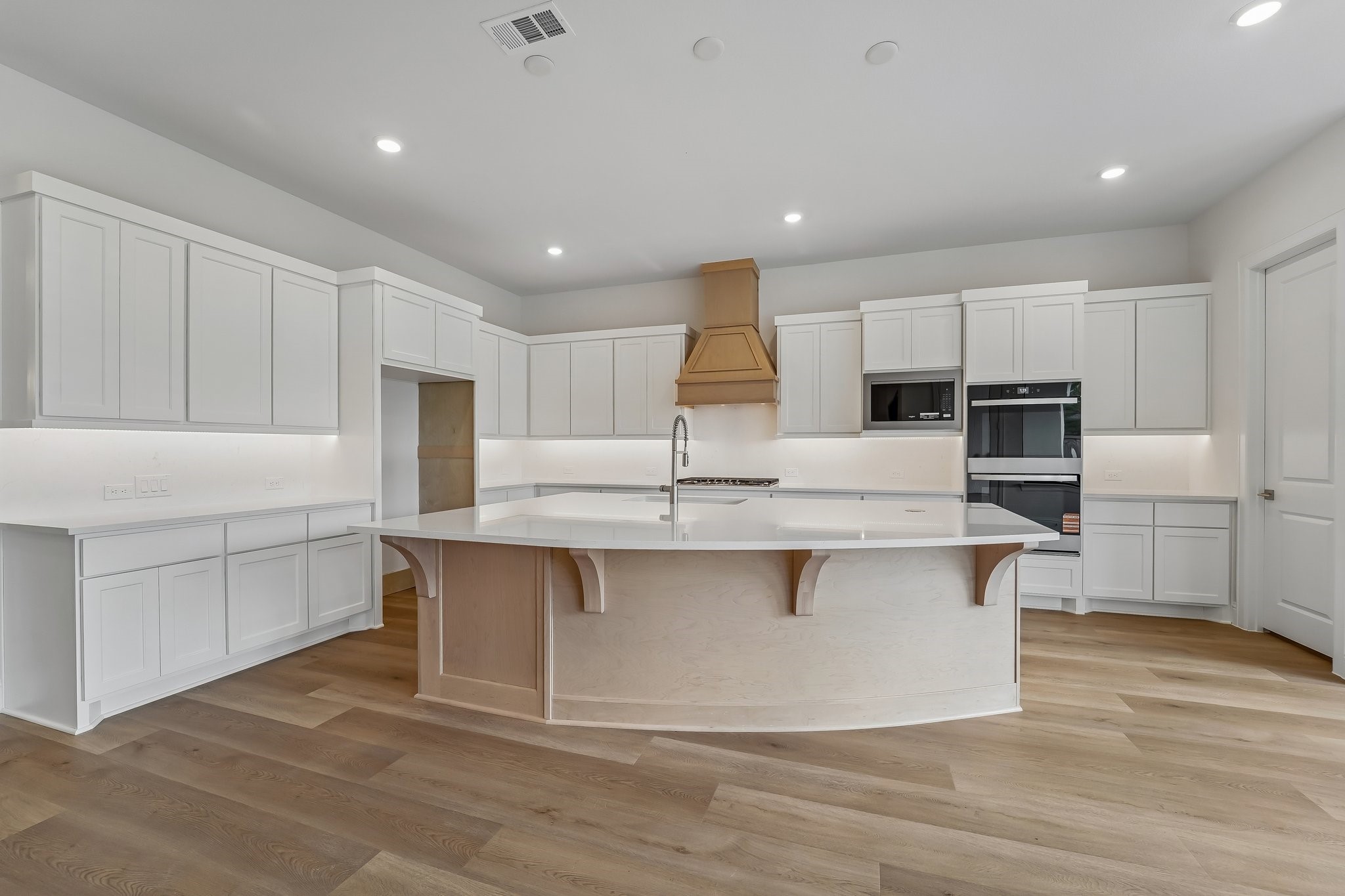 15811 Red Willow Court Property Photo 15