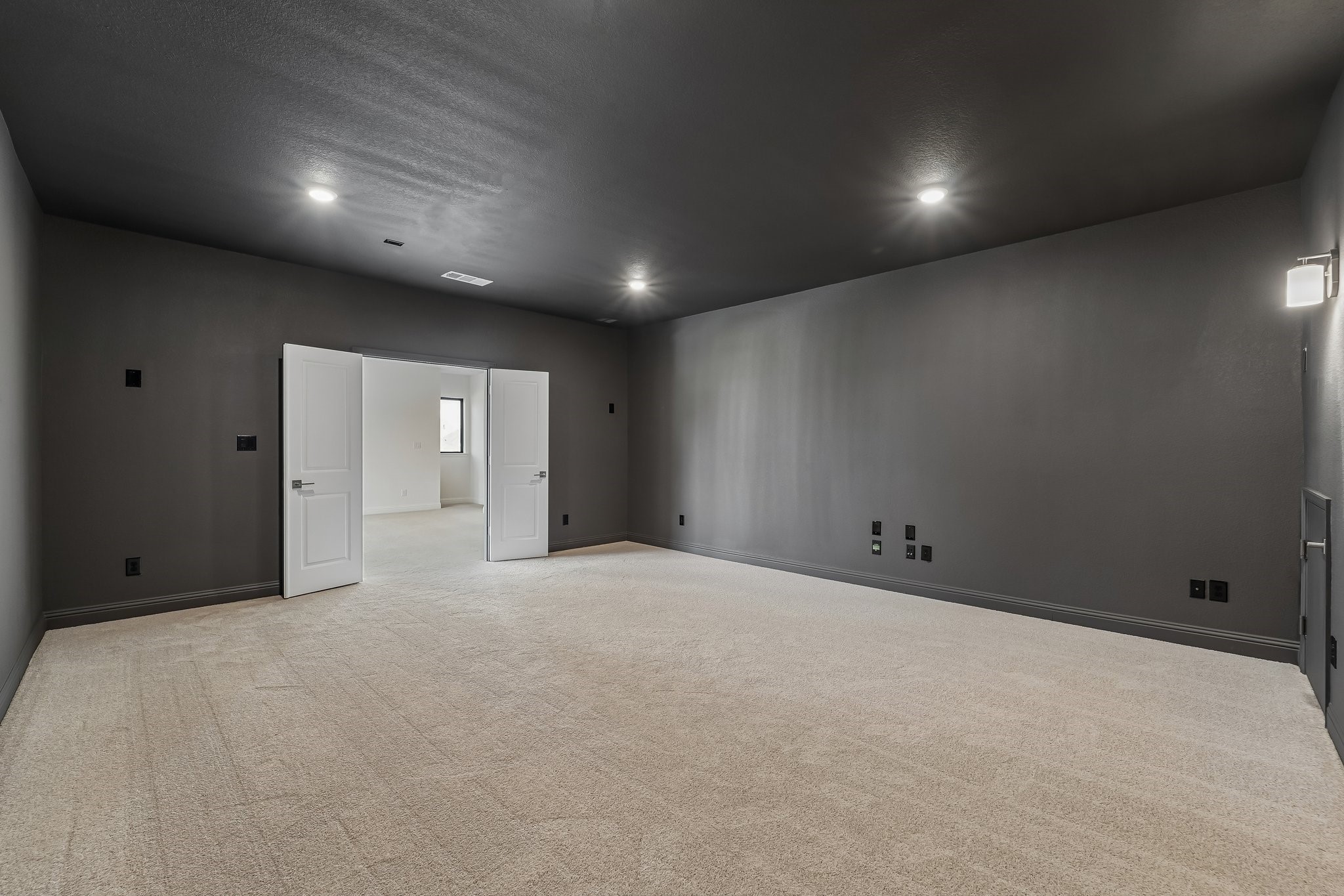 15811 Red Willow Court Property Photo 33