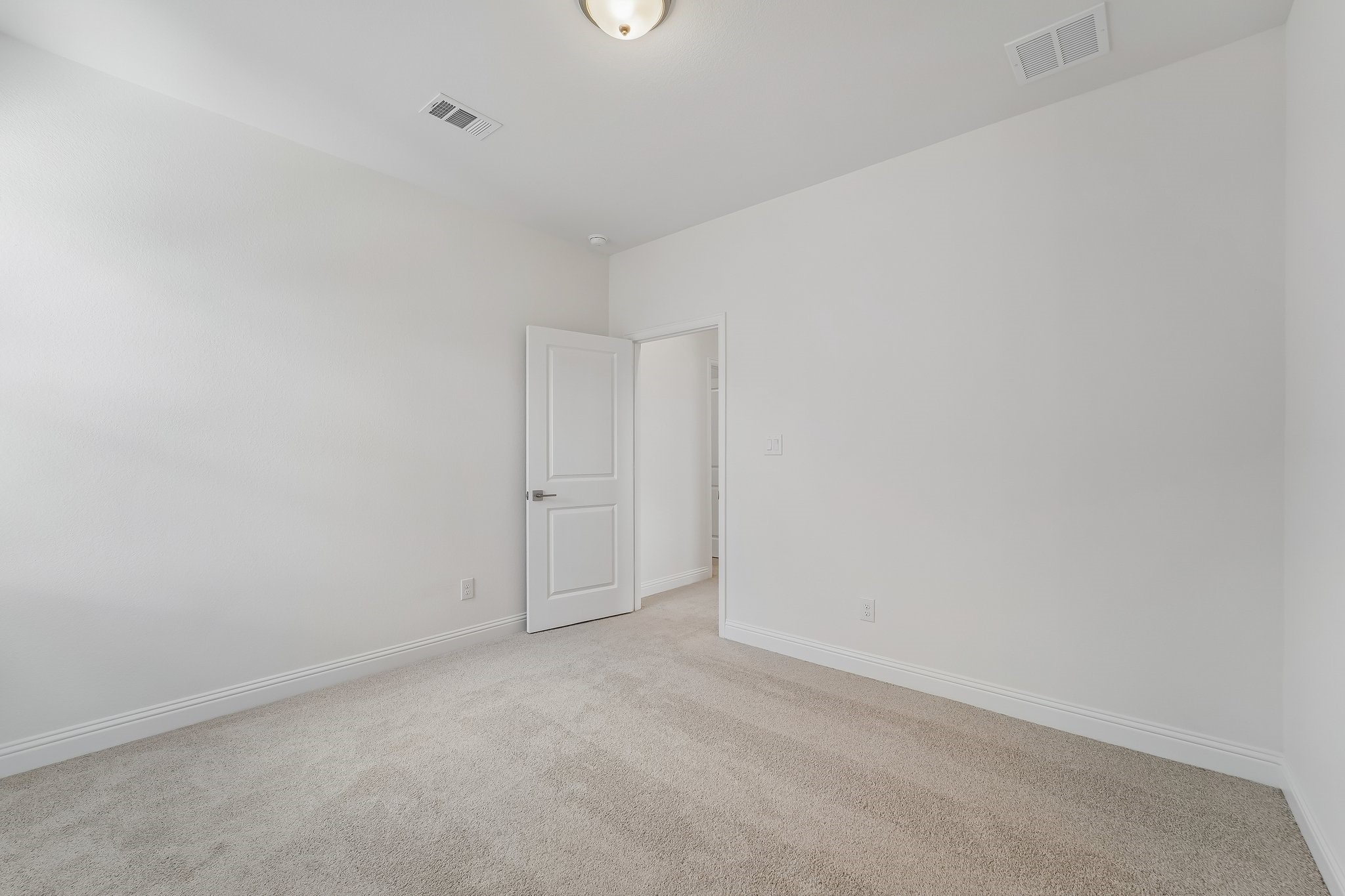 15811 Red Willow Court Property Photo 41