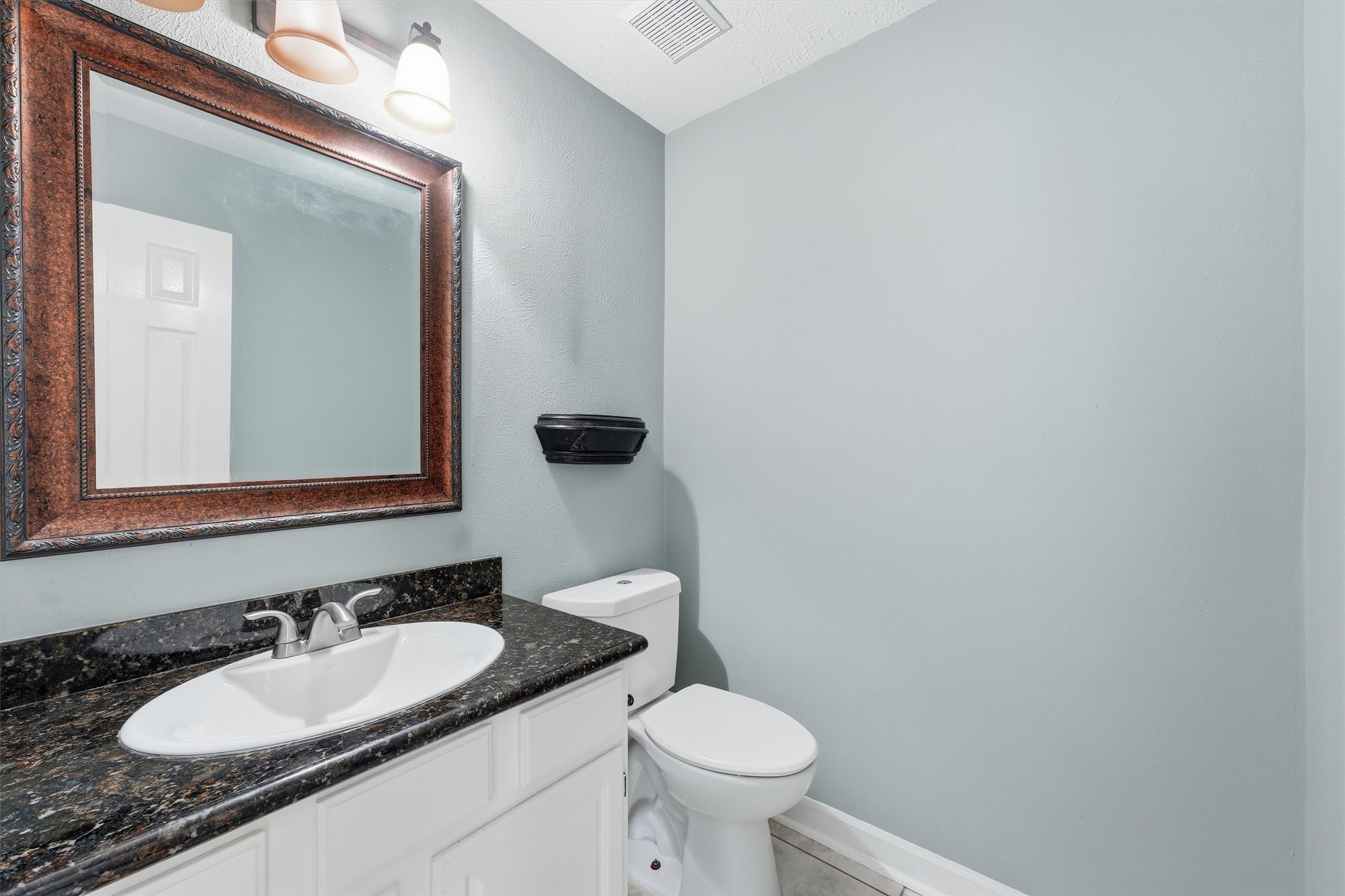 818 Heather Park Court Property Photo 15