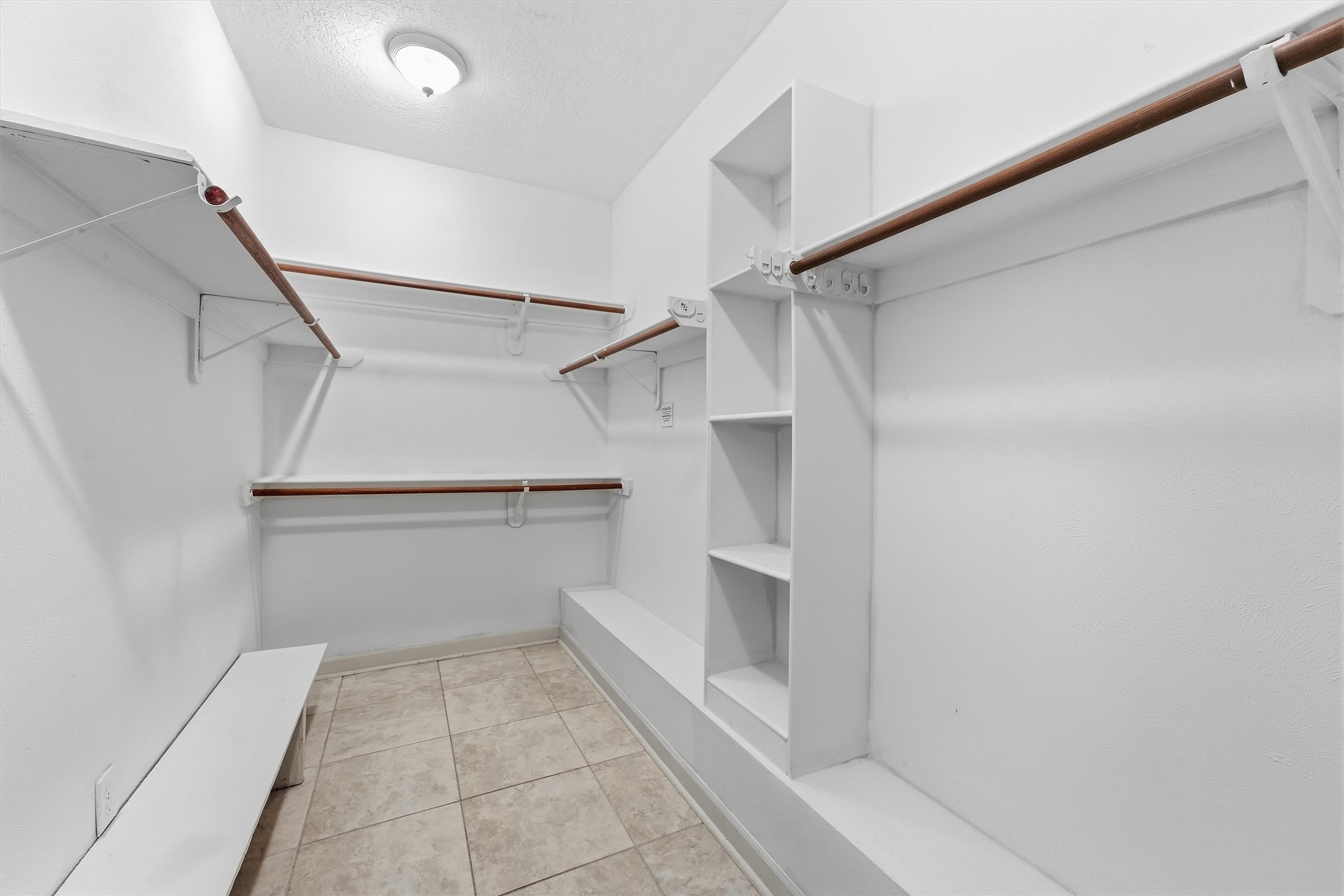 818 Heather Park Court Property Photo 19