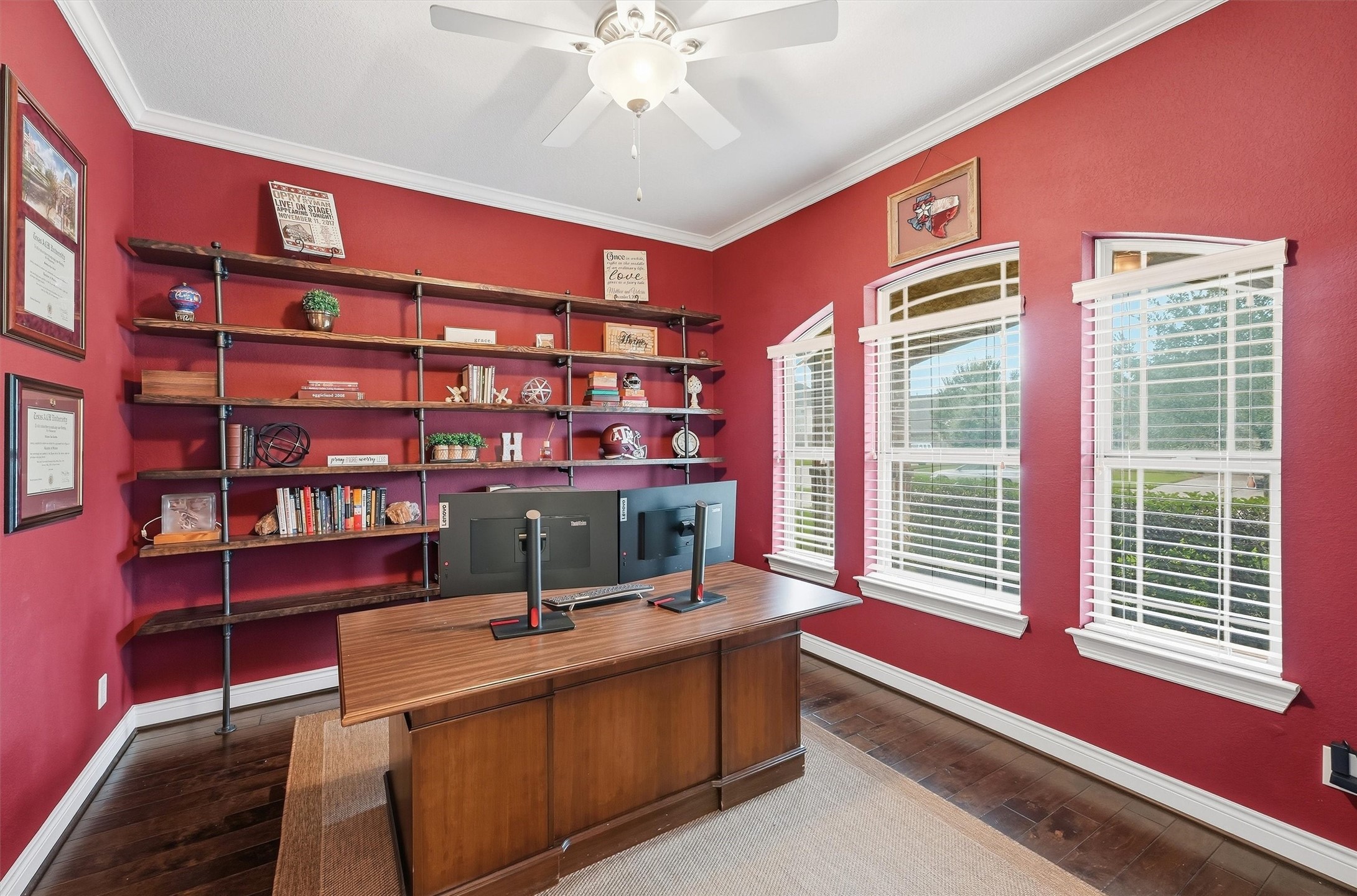 1328 Elkins Hollow Lane Property Photo 3