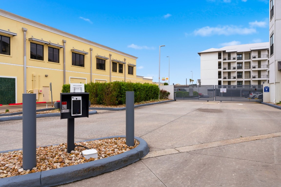 199 Waterpoint Court 202 Property Photo 34