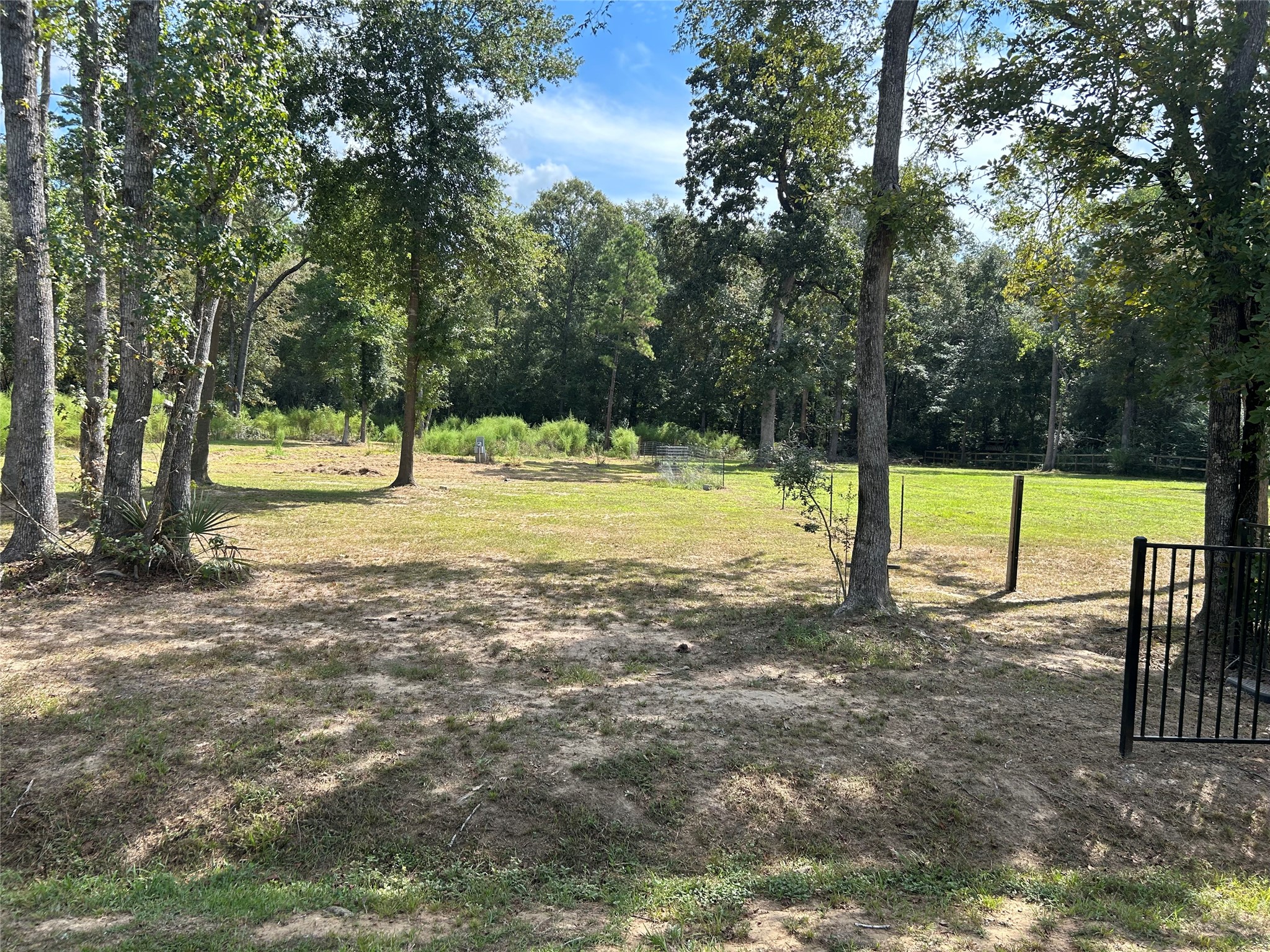 13881 Park Ave Property Photo 6