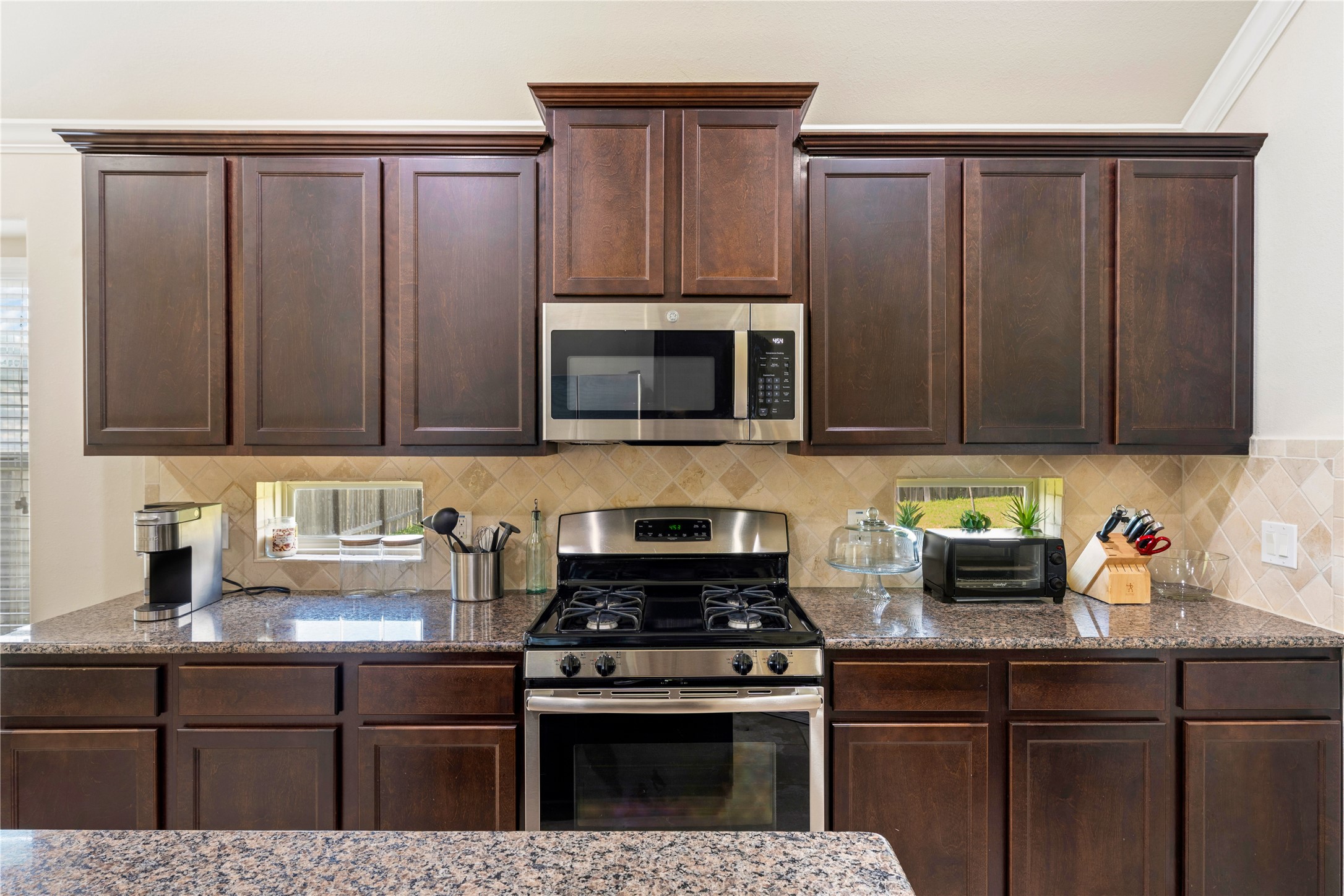5215 Green Heath Lane Property Photo 10