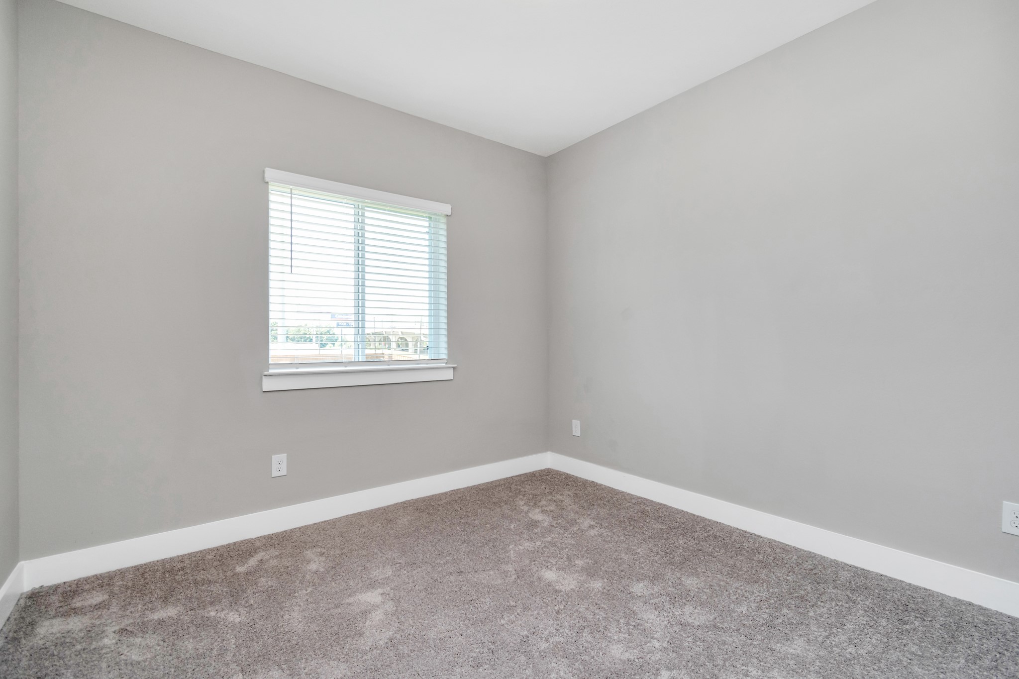 2715 Katri Way Property Photo 25