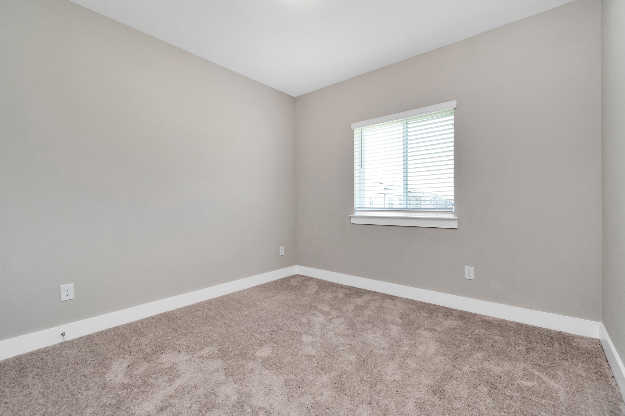 2715 Katri Way Property Photo 28