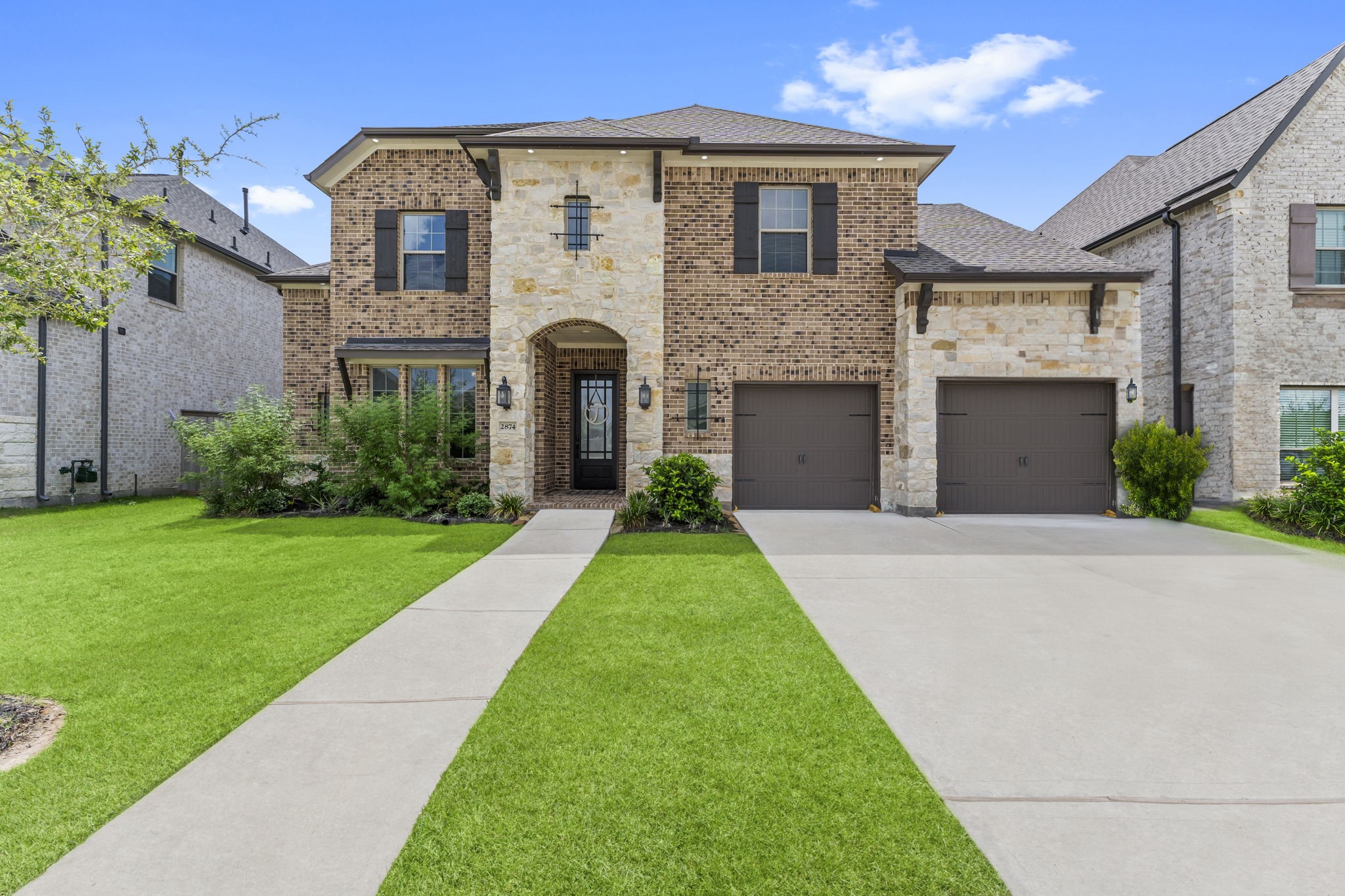 2874 Sycamore Wood Trace Property Photo 3