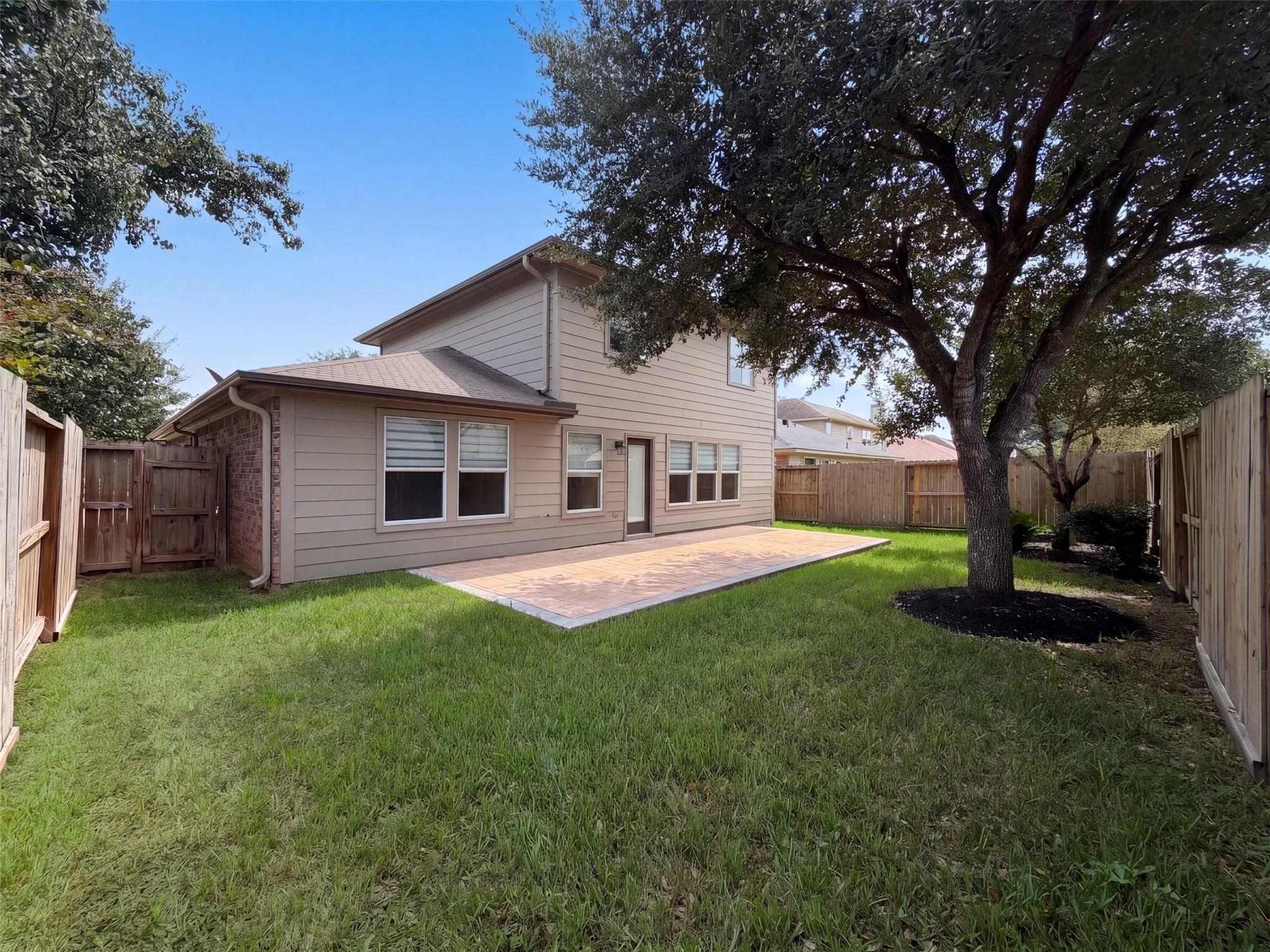 14631 Pebble Meadow Court Property Photo 5