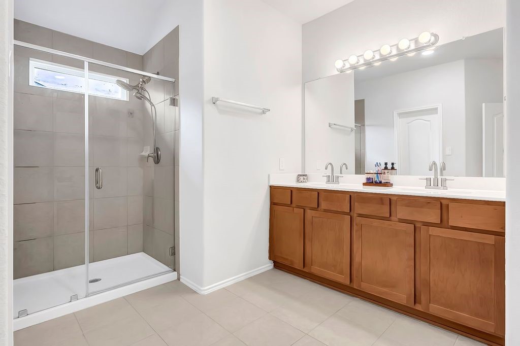 7330 Anathia Drive Property Photo 10