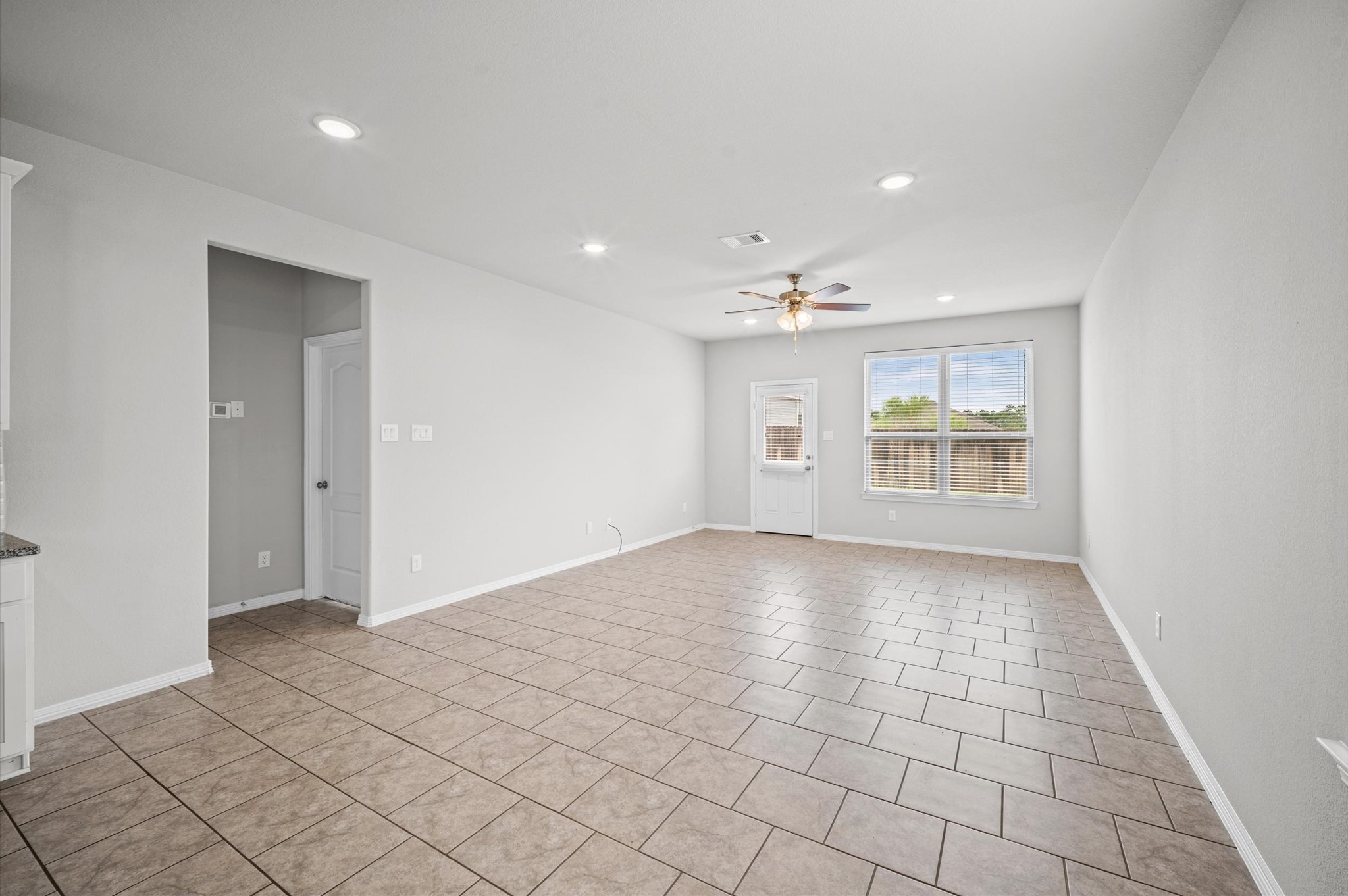 25727 Boxwood Hedge Ln Property Photo 9
