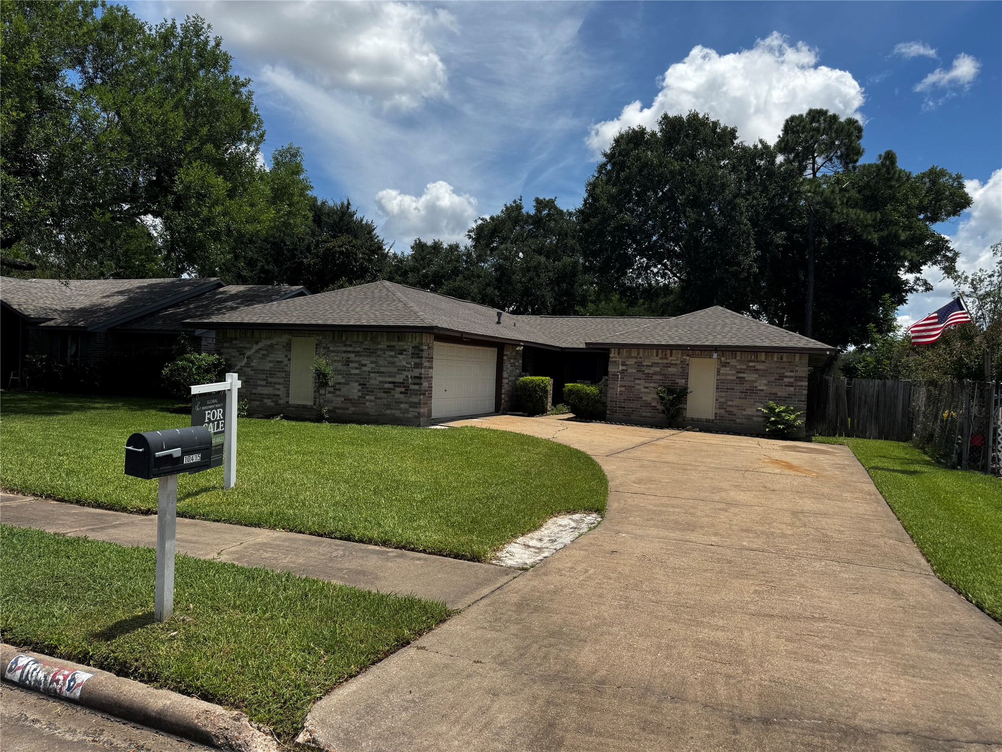 10415 Sageburrow Drive Property Photo 1