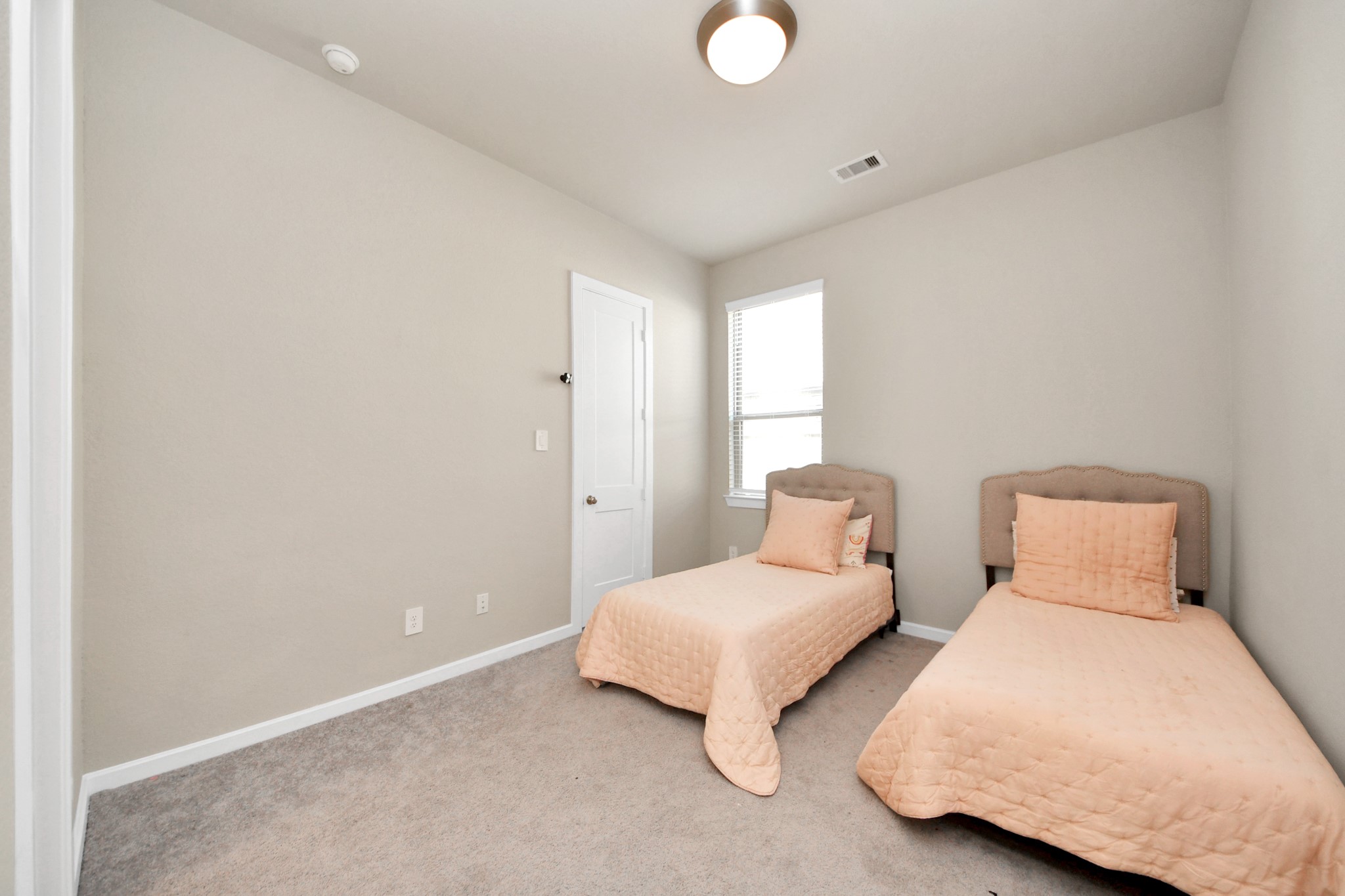 4734 Franklin Way Property Photo 18