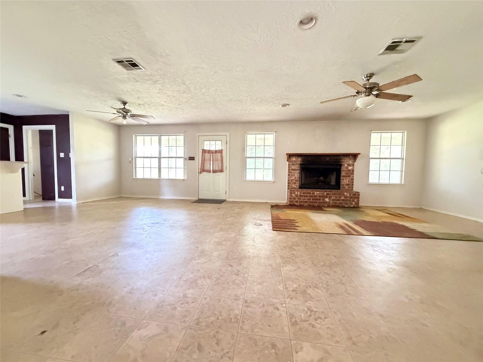 1210 County Road 2099 Property Photo 3