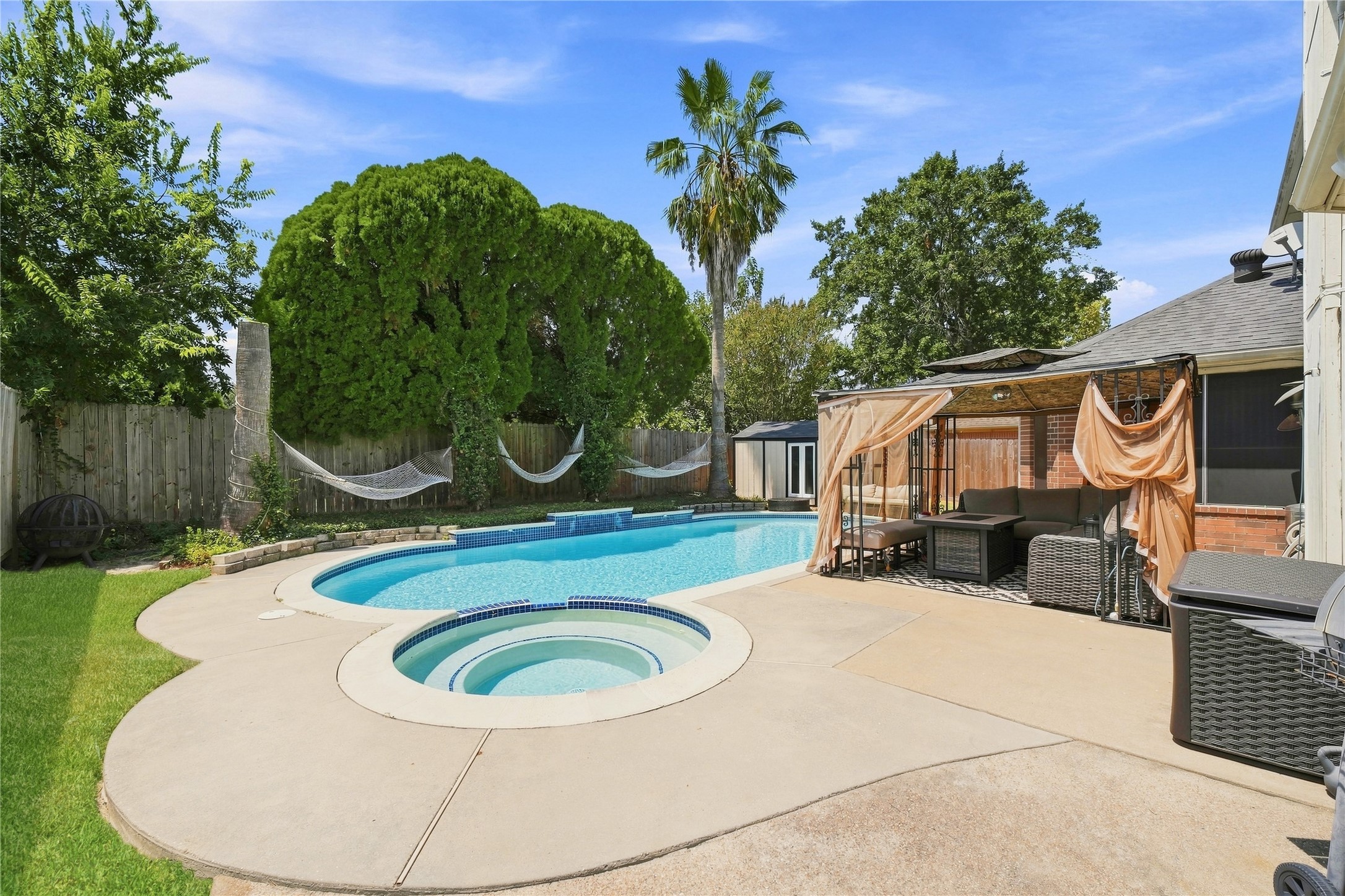 10827 Oak Acres Drive Property Photo 37