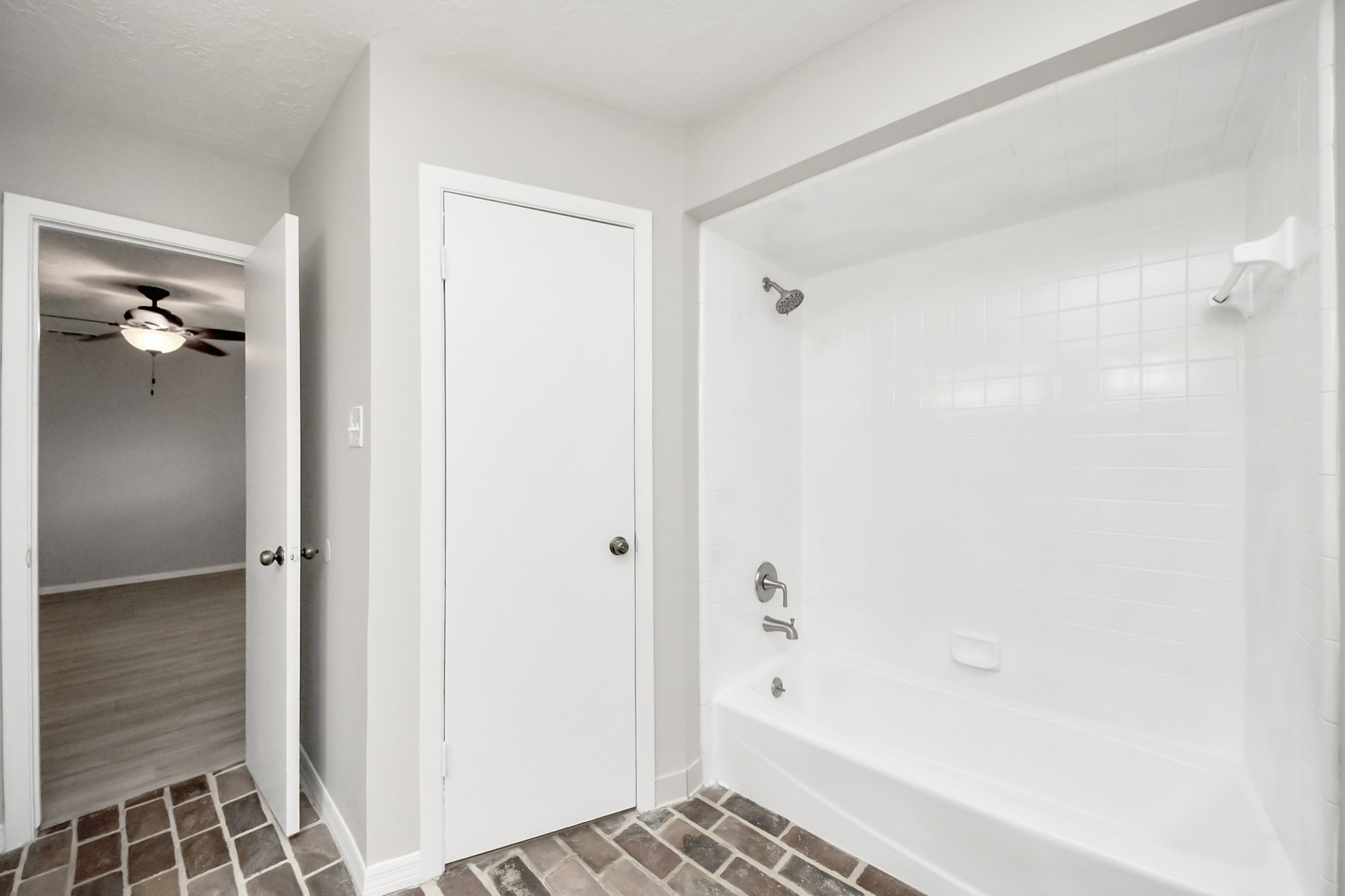 8114 Misty Ridge Lane Property Photo 21