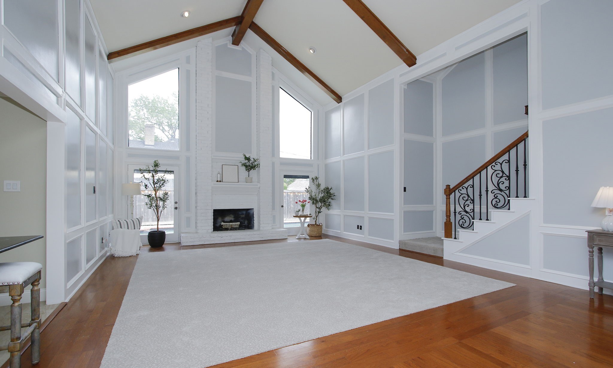 16114 Kempton Park Drive Property Photo 8