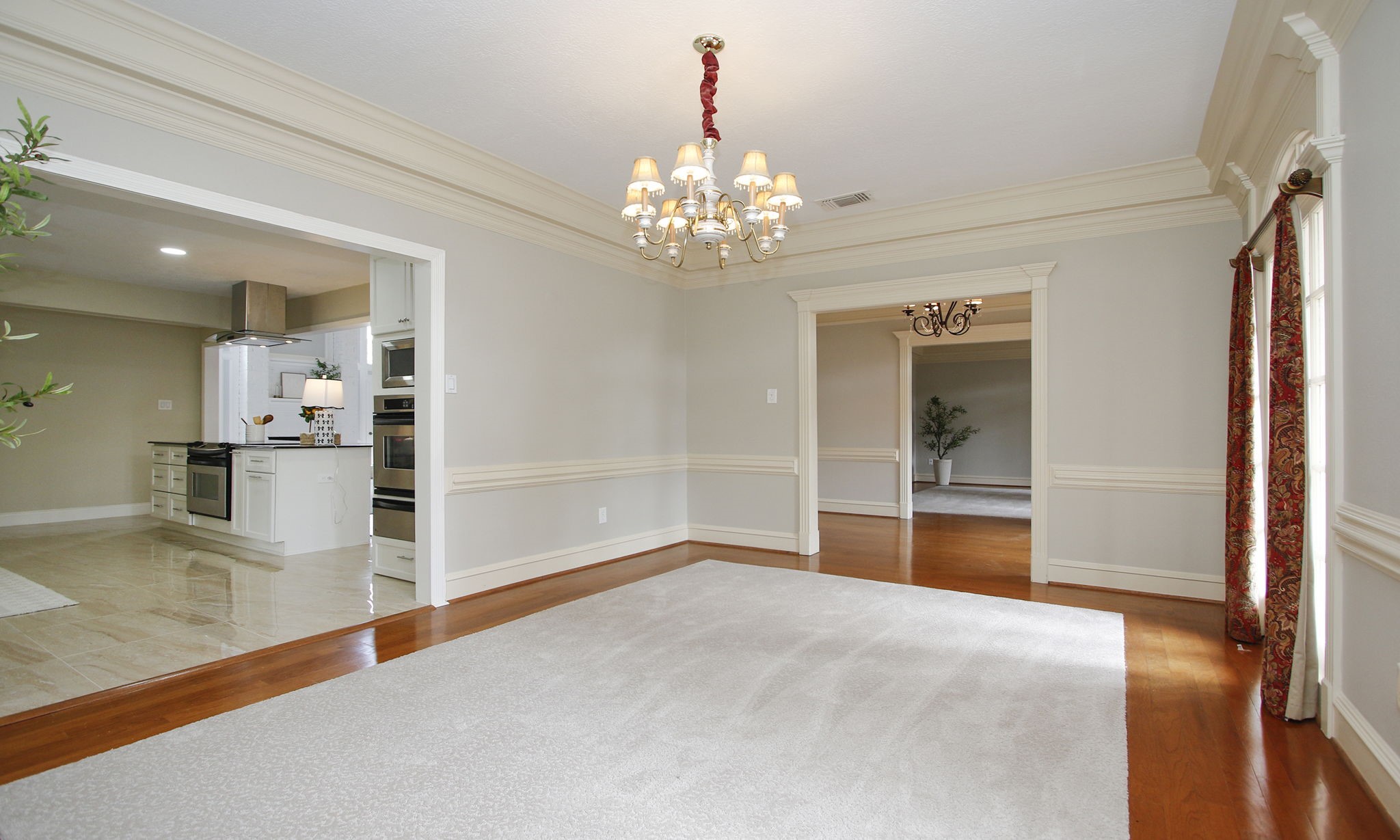 16114 Kempton Park Drive Property Photo 17