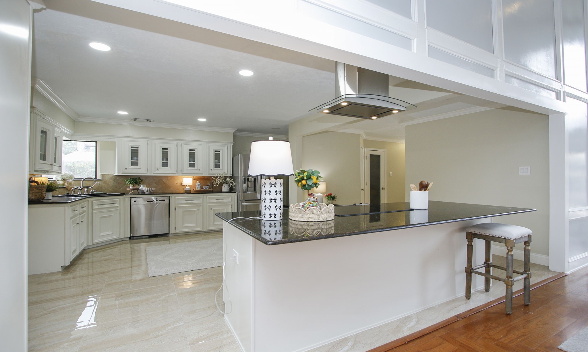 16114 Kempton Park Drive Property Photo 19
