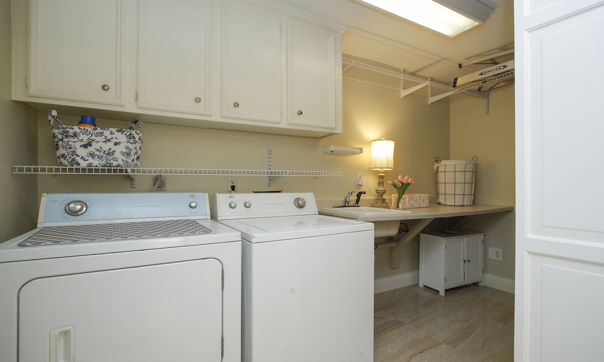 16114 Kempton Park Drive Property Photo 24