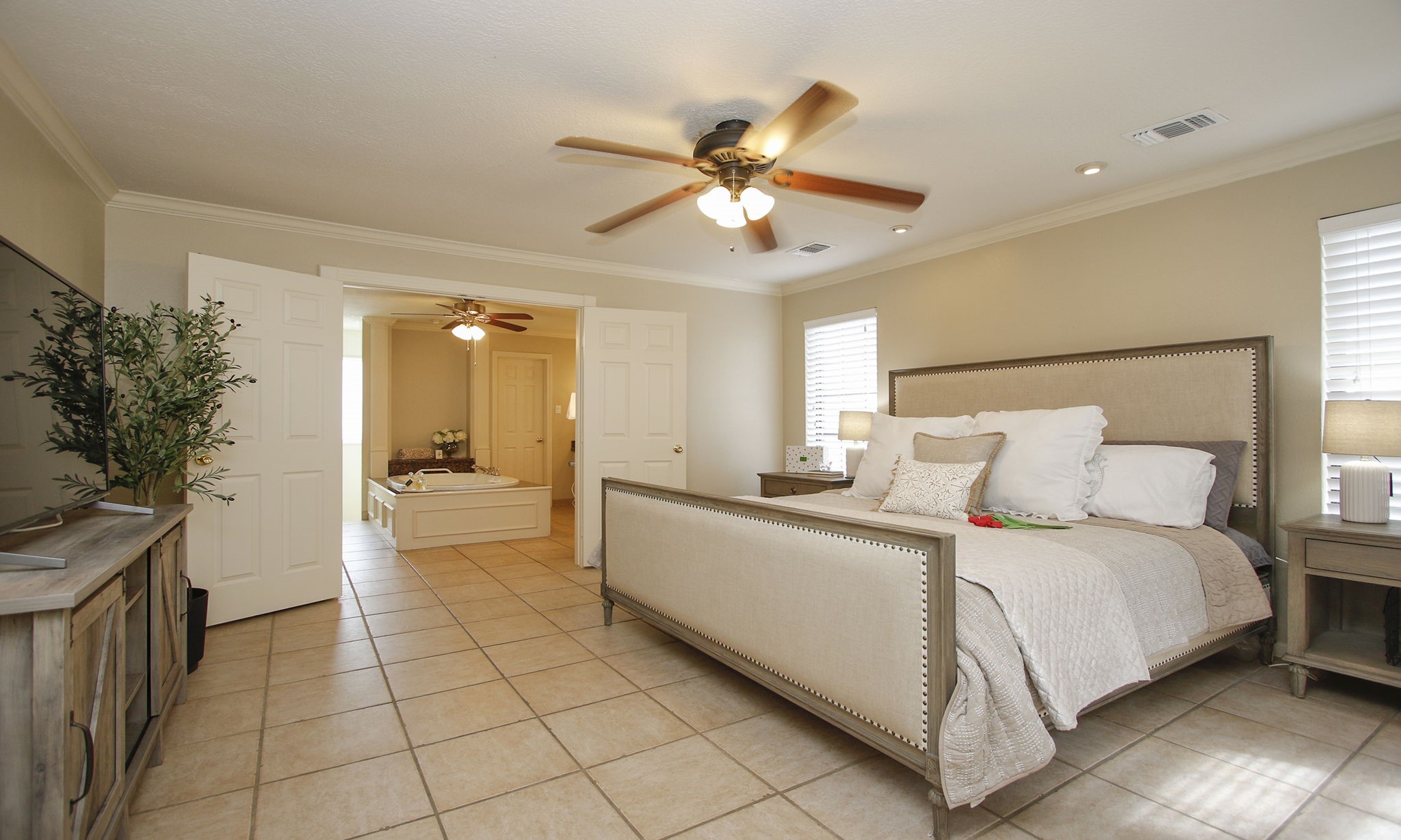 16114 Kempton Park Drive Property Photo 25
