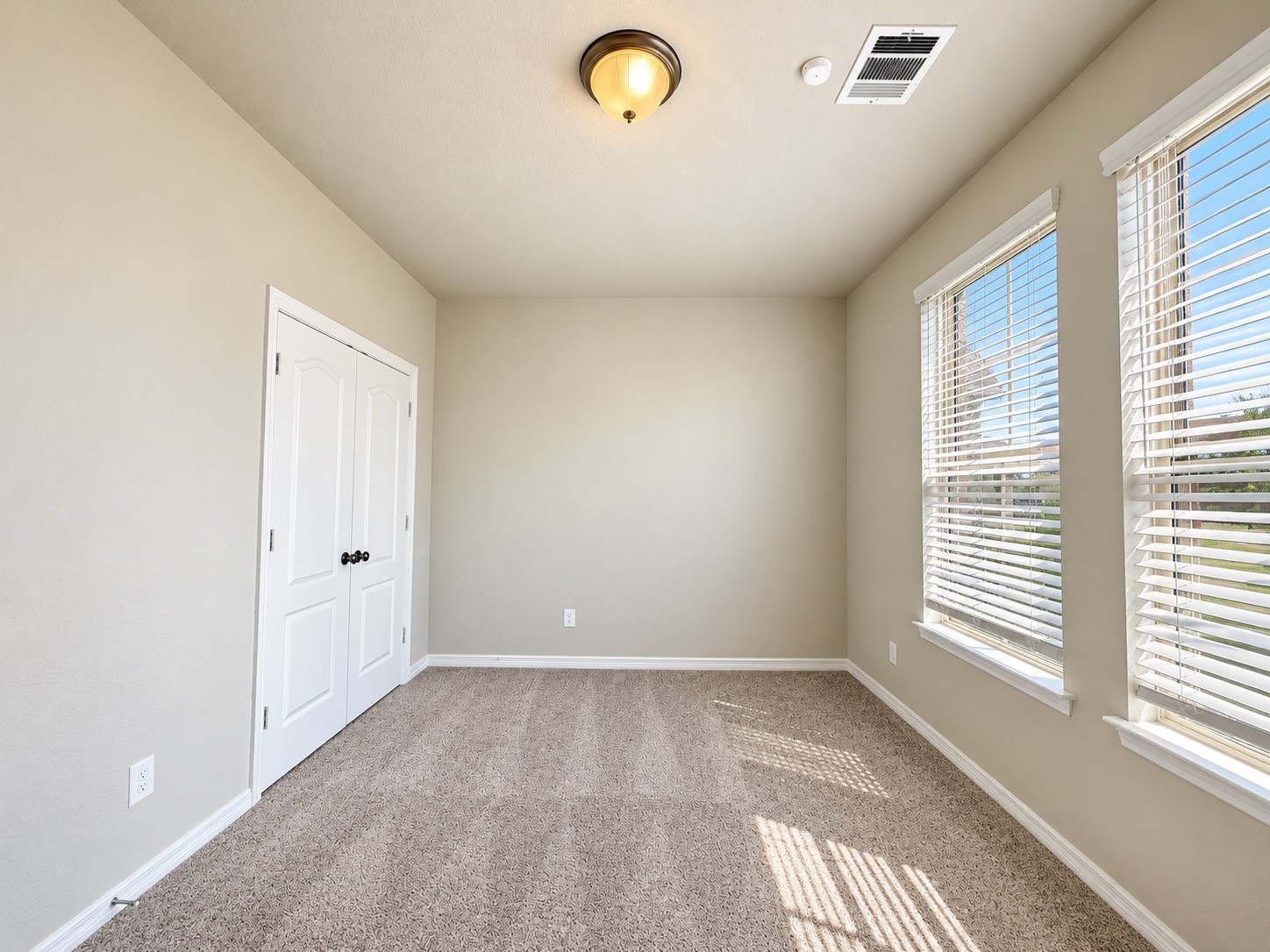 703 Cypress Summit Road Property Photo 8