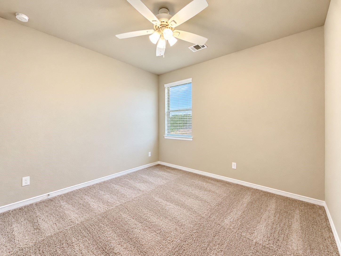 703 Cypress Summit Road Property Photo 10