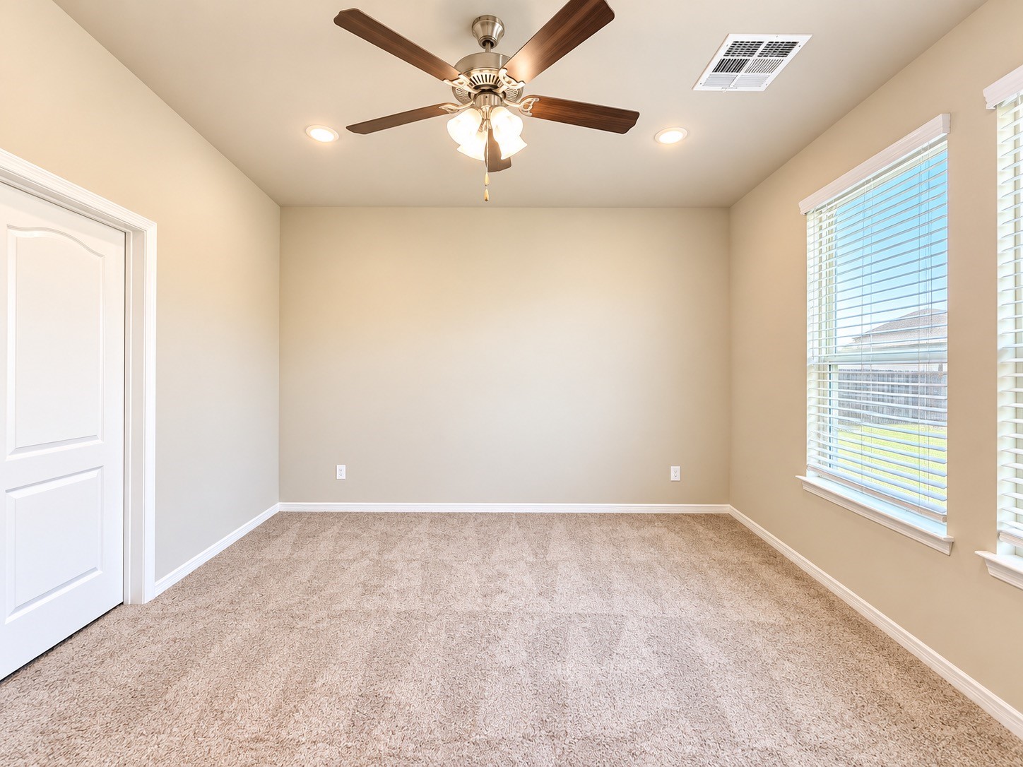 703 Cypress Summit Road Property Photo 12