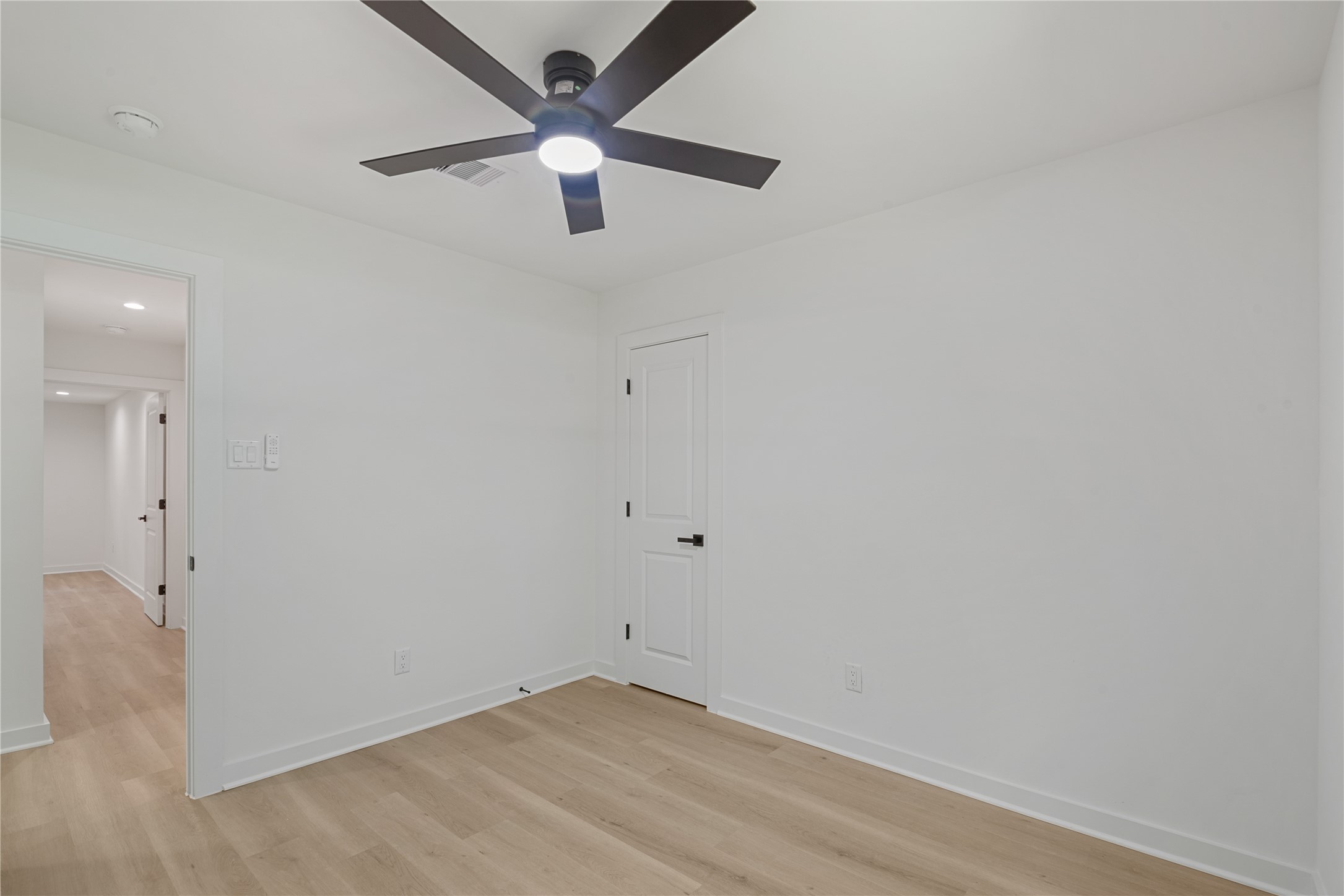 703 Newton Drive Property Photo 28