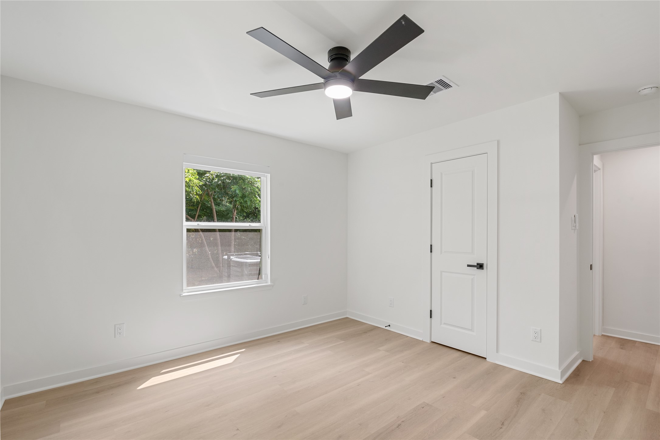703 Newton Drive Property Photo 30