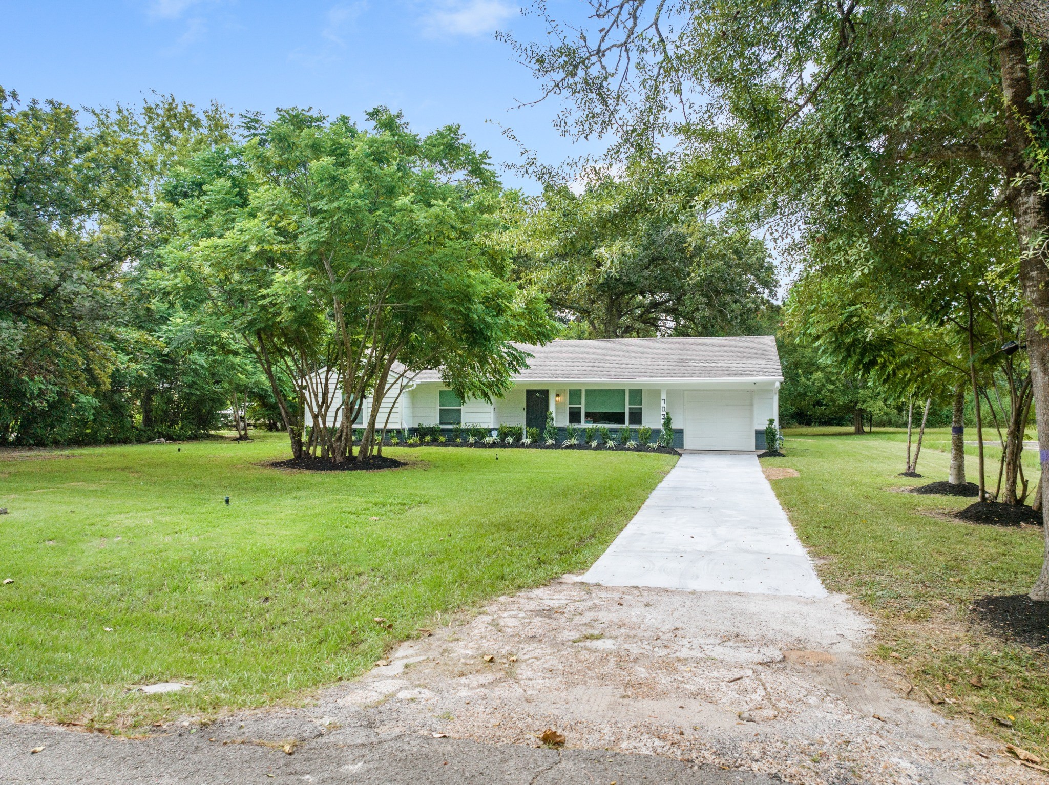 703 Newton Drive Property Photo 49
