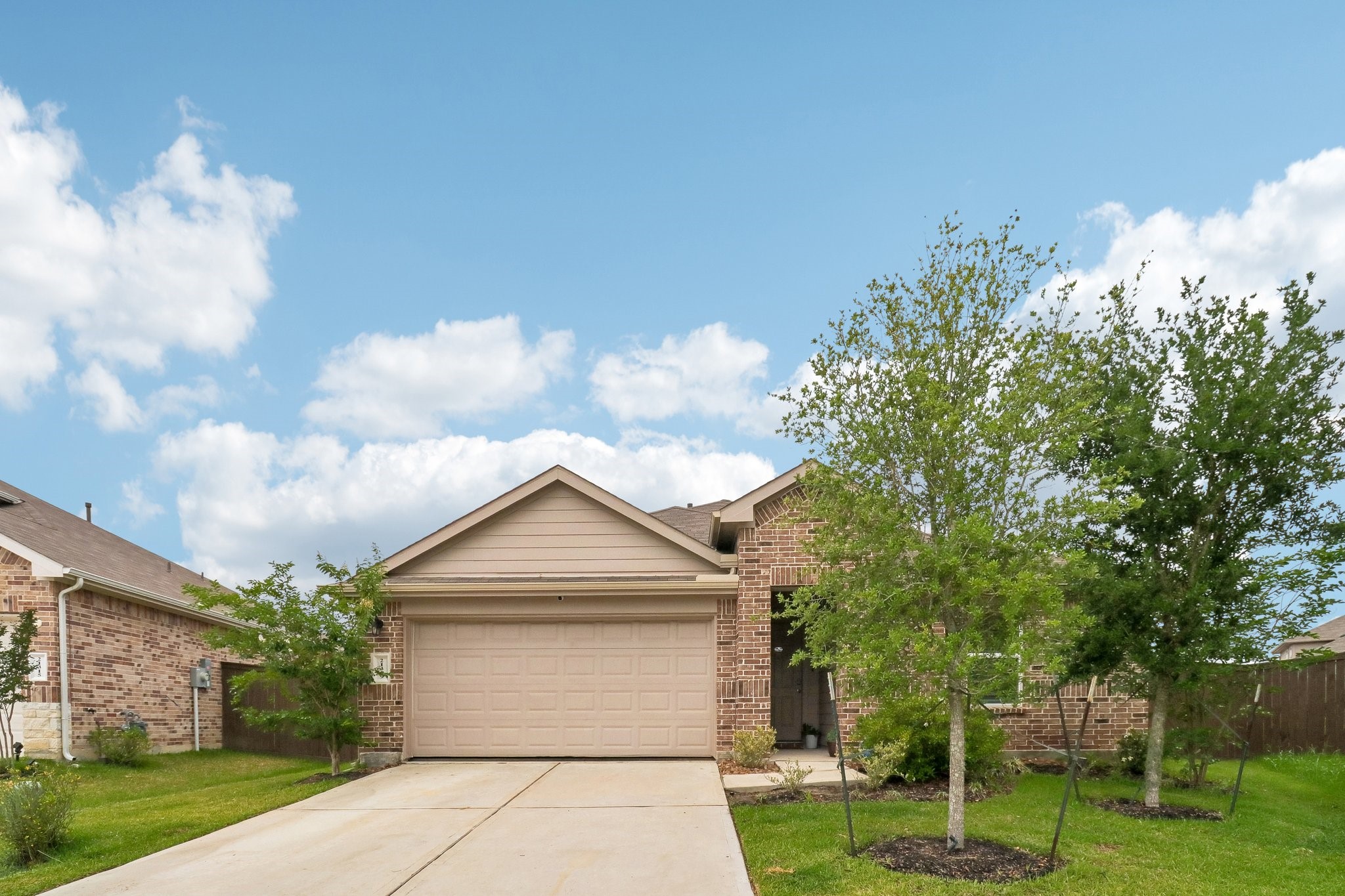 21319 Mountain Ash Drive Property Photo 1