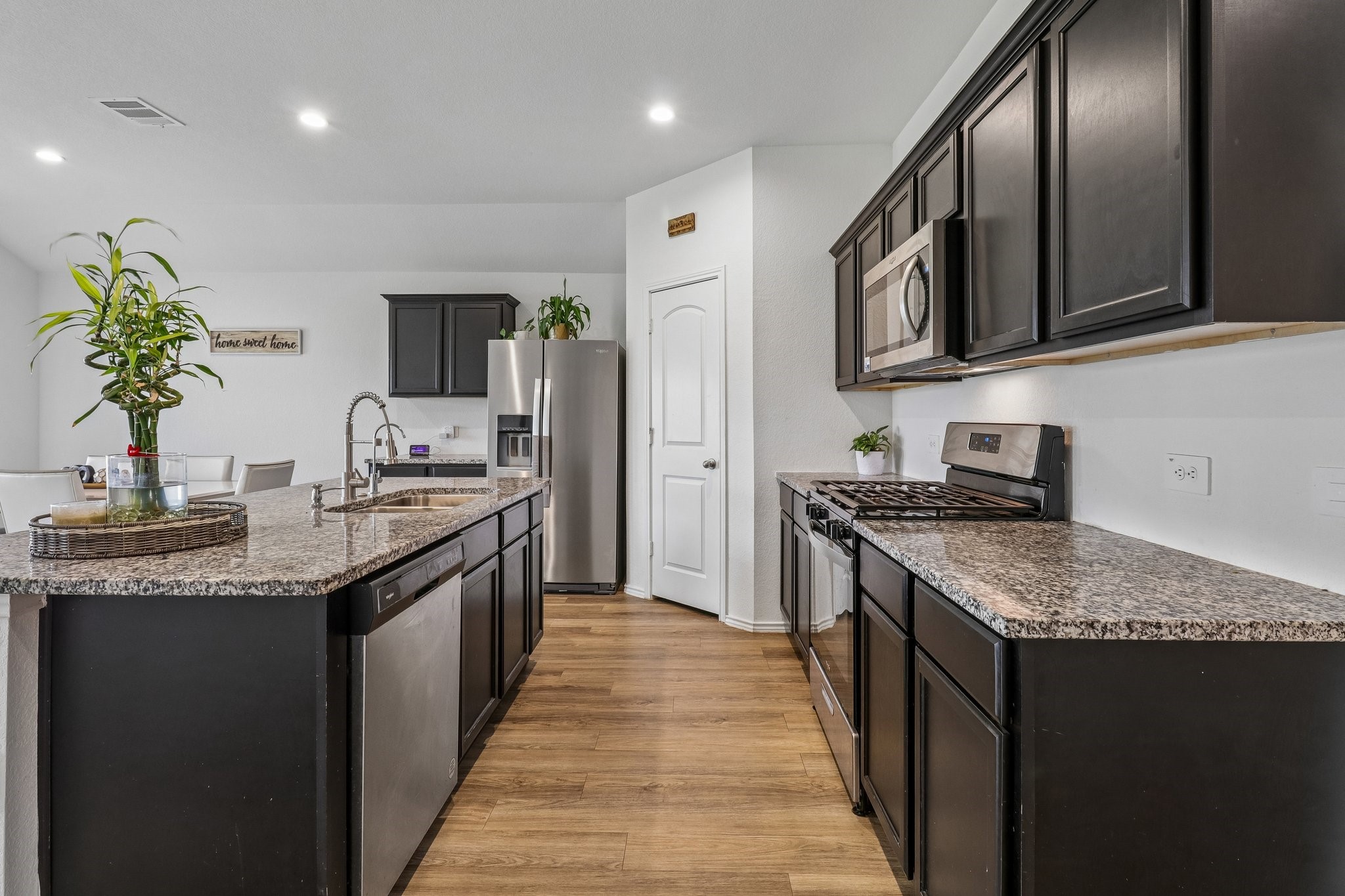 21319 Mountain Ash Drive Property Photo 10