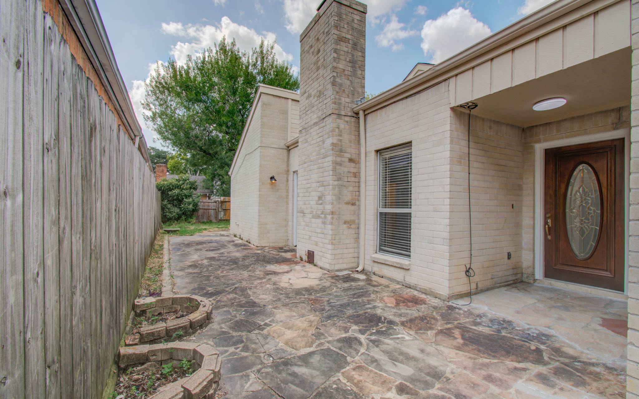 13147 Hollowcreek Park Drive Property Photo 2