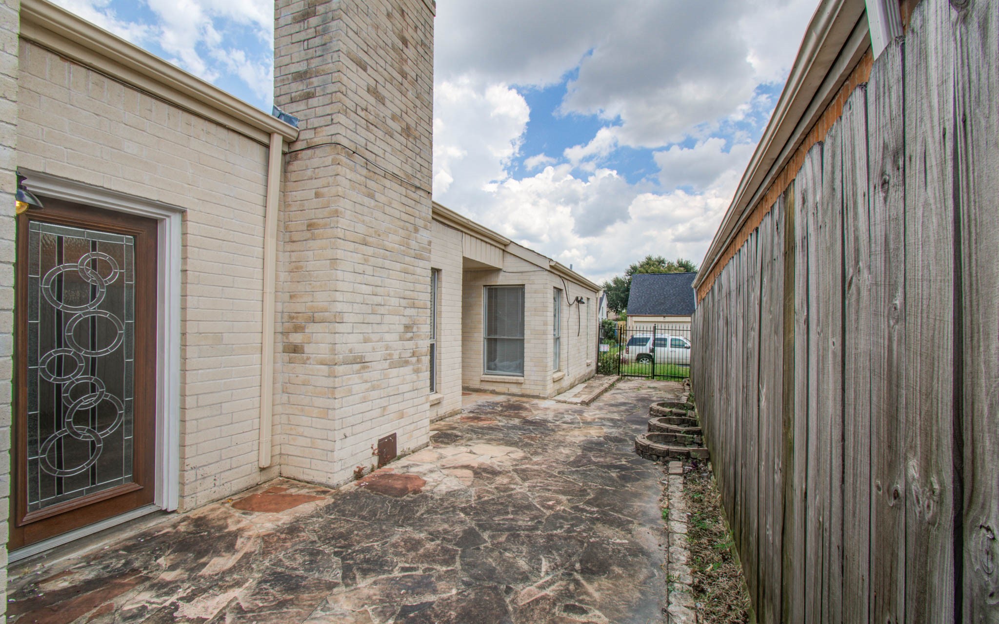 13147 Hollowcreek Park Drive Property Photo 3