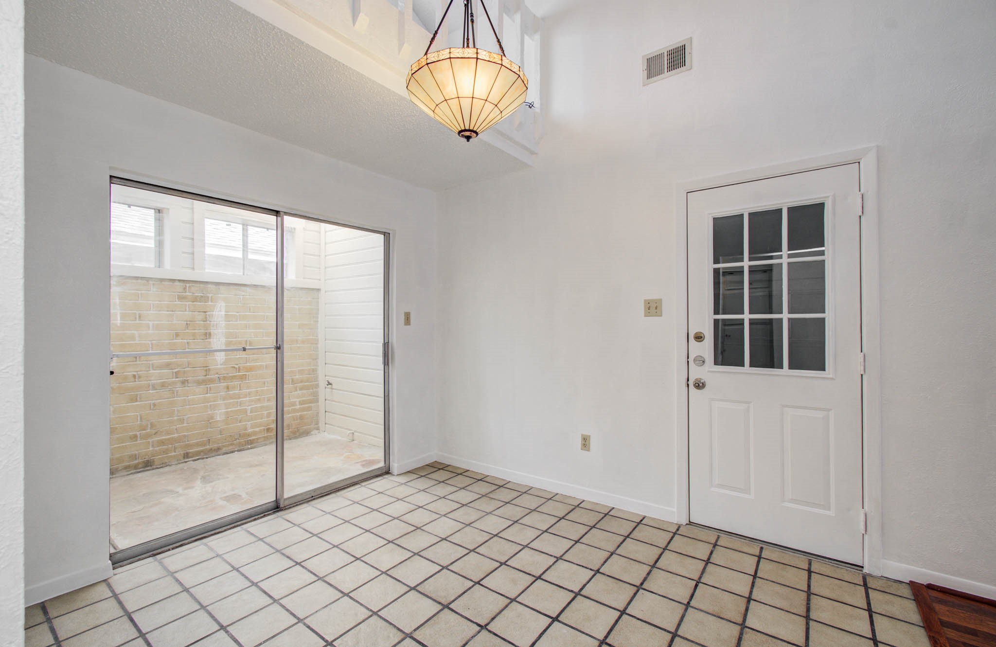 13147 Hollowcreek Park Drive Property Photo 17