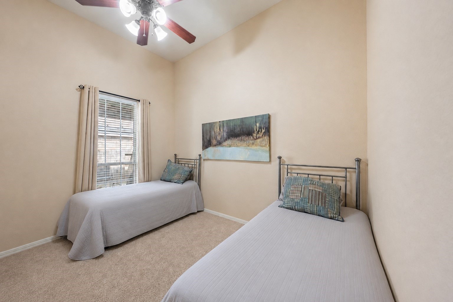 8126 Threadtail Street Property Photo 18