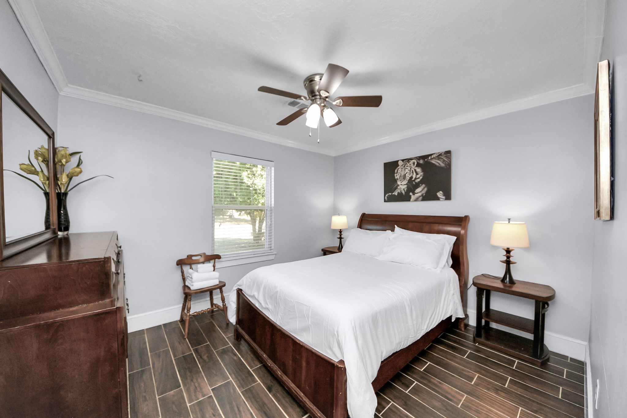 8607 Shadow Crest Street Property Photo 12